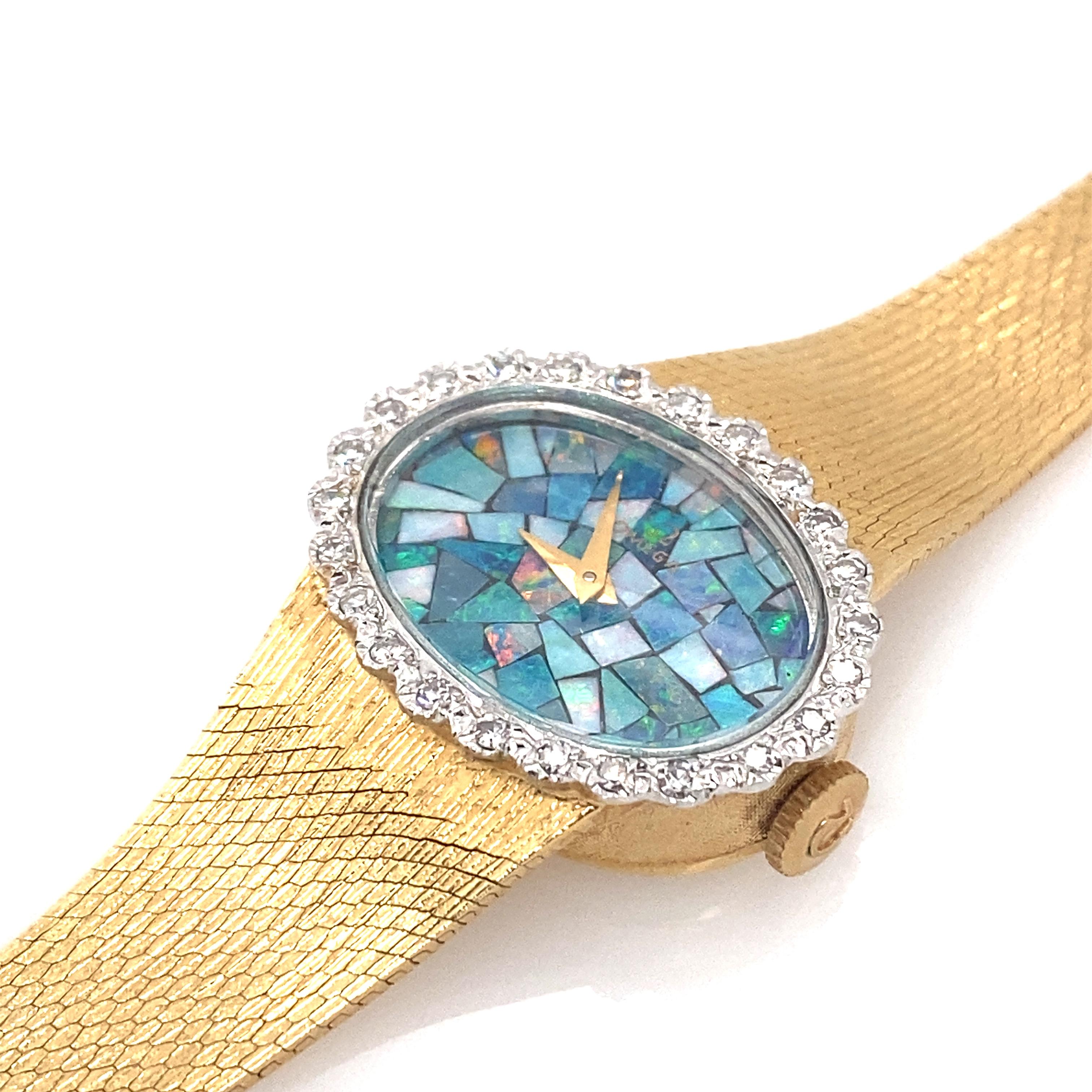 Omega Montre pour femmes en or jaune 14 carats avec diamants Bon état - En vente à Atlanta, GA