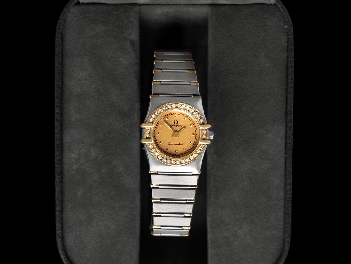 Omega Ladies Constellation Manhattan 18K Gold, Steel & Factory Set Diamond Watch For Sale 4
