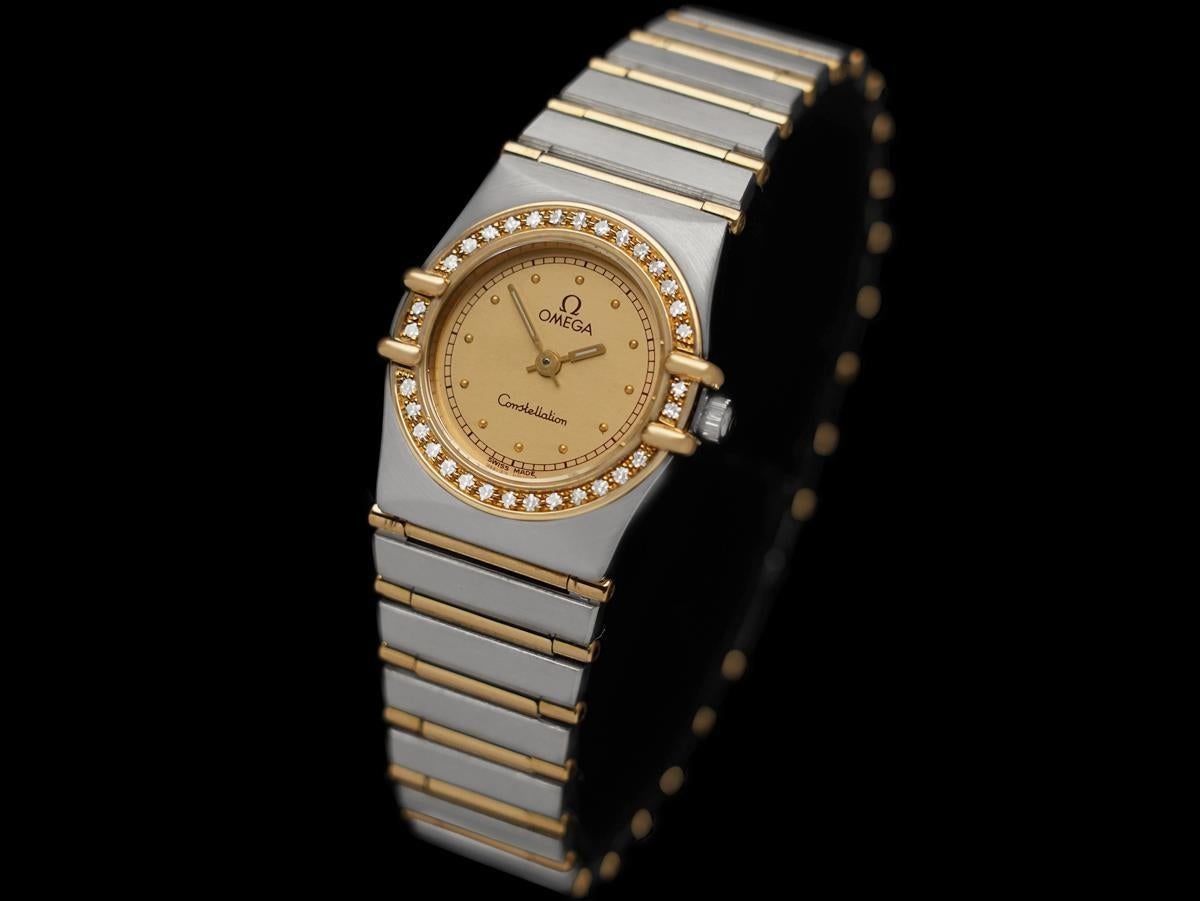 Omega Ladies Constellation Manhattan Bracelet Watch - 18K Gold, Stainless Steel In Excellent Condition For Sale In Suwanee, GA