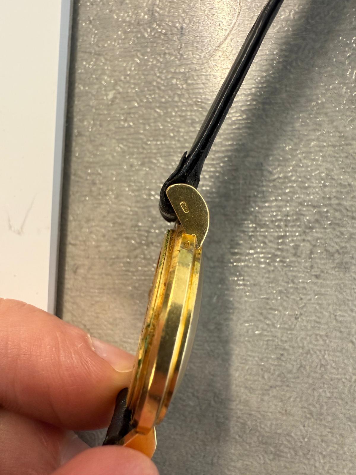 Reloj de pulsera manual Omega para señora en venta 2