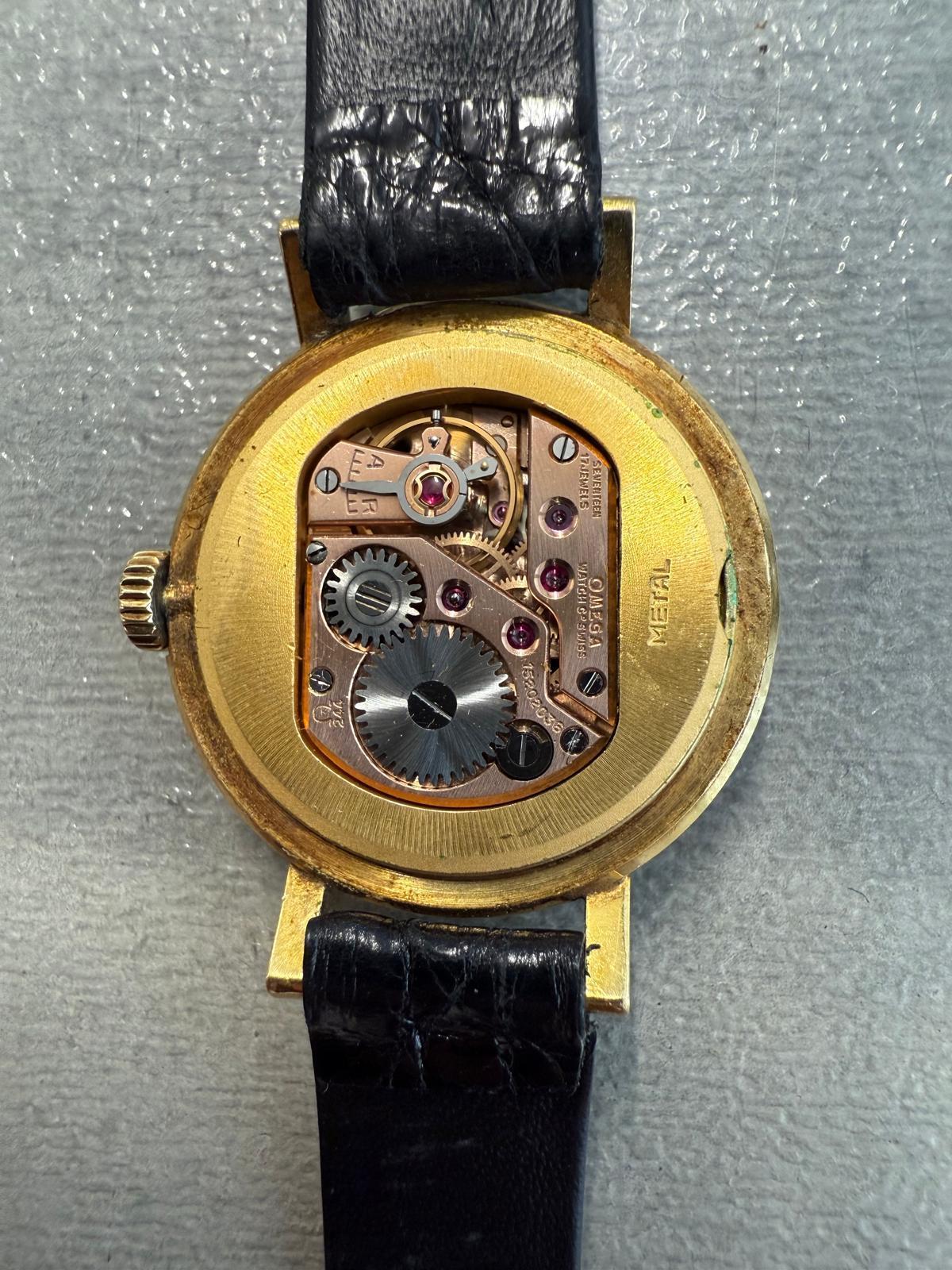 Reloj de pulsera manual Omega para señora en venta 3