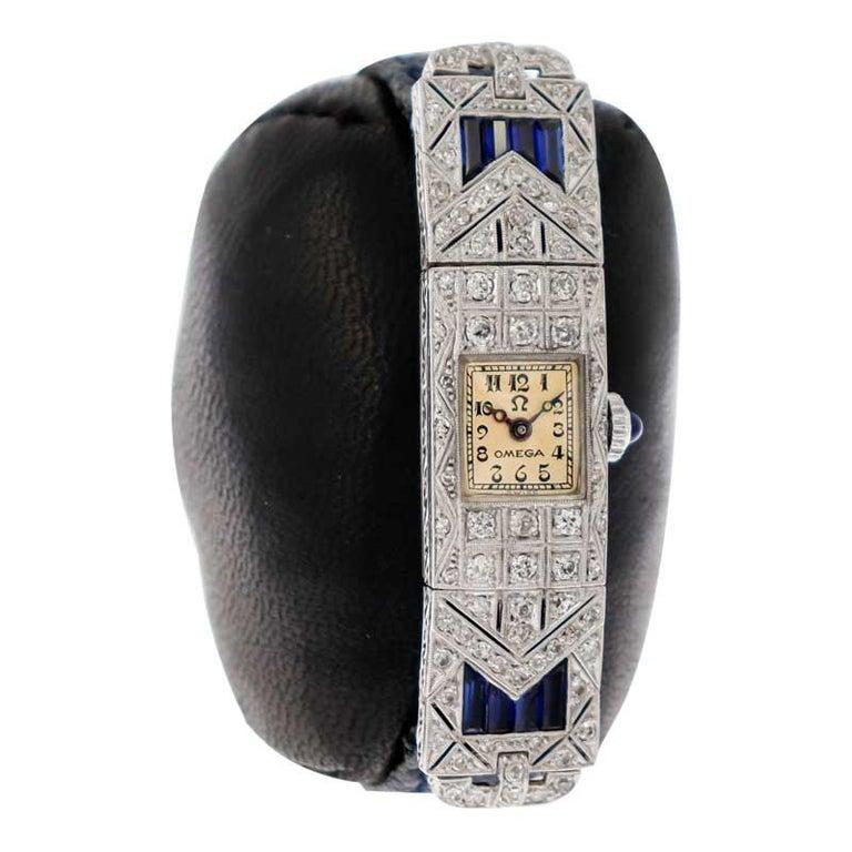 Omega Ladies White Gold Sapphire Diamond Art Deco Watch, circa 1930s Excellent état - En vente à Long Beach, CA