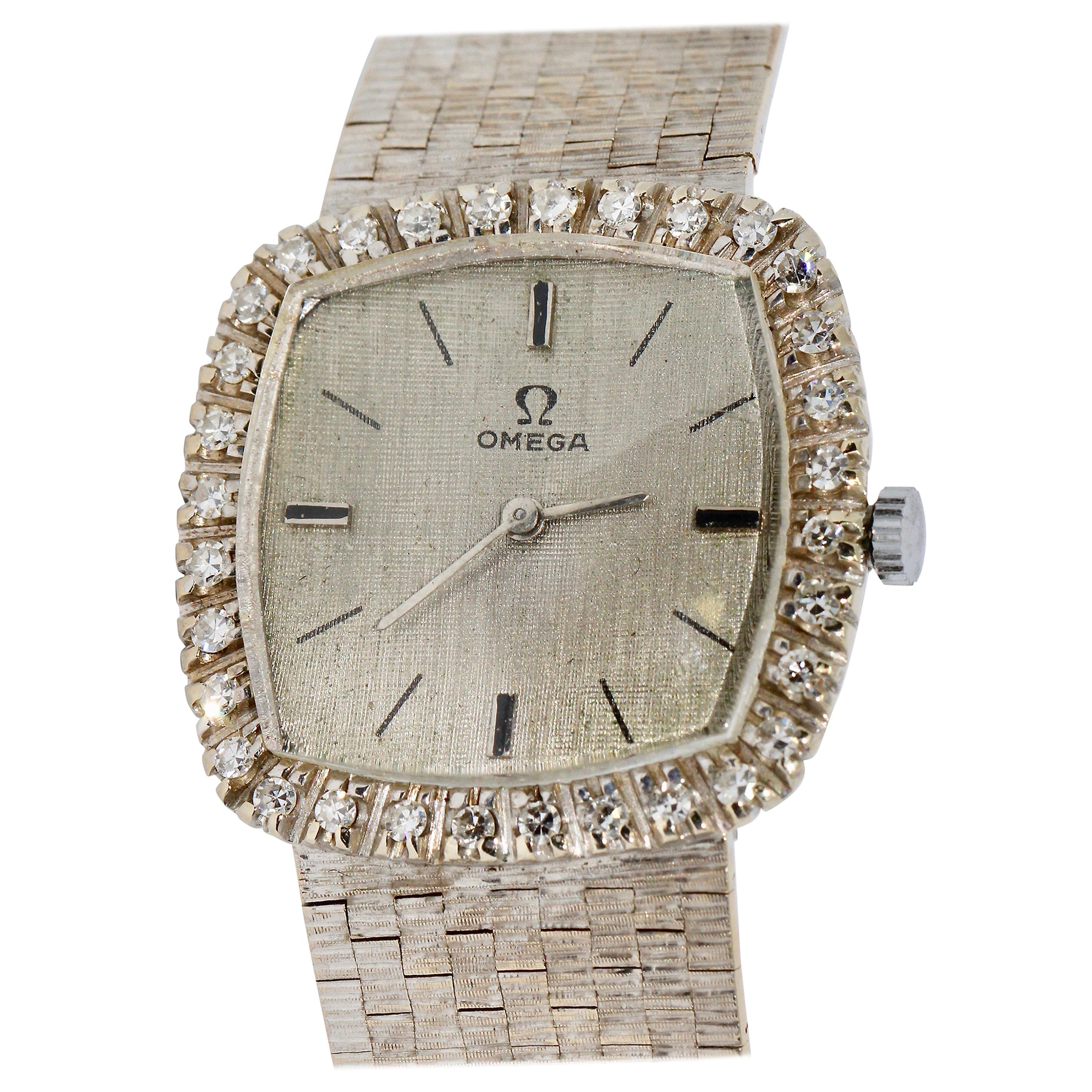 Omega Damenarmbanduhr, 18 Karat Weißgold und Diamanten, Handaufzug