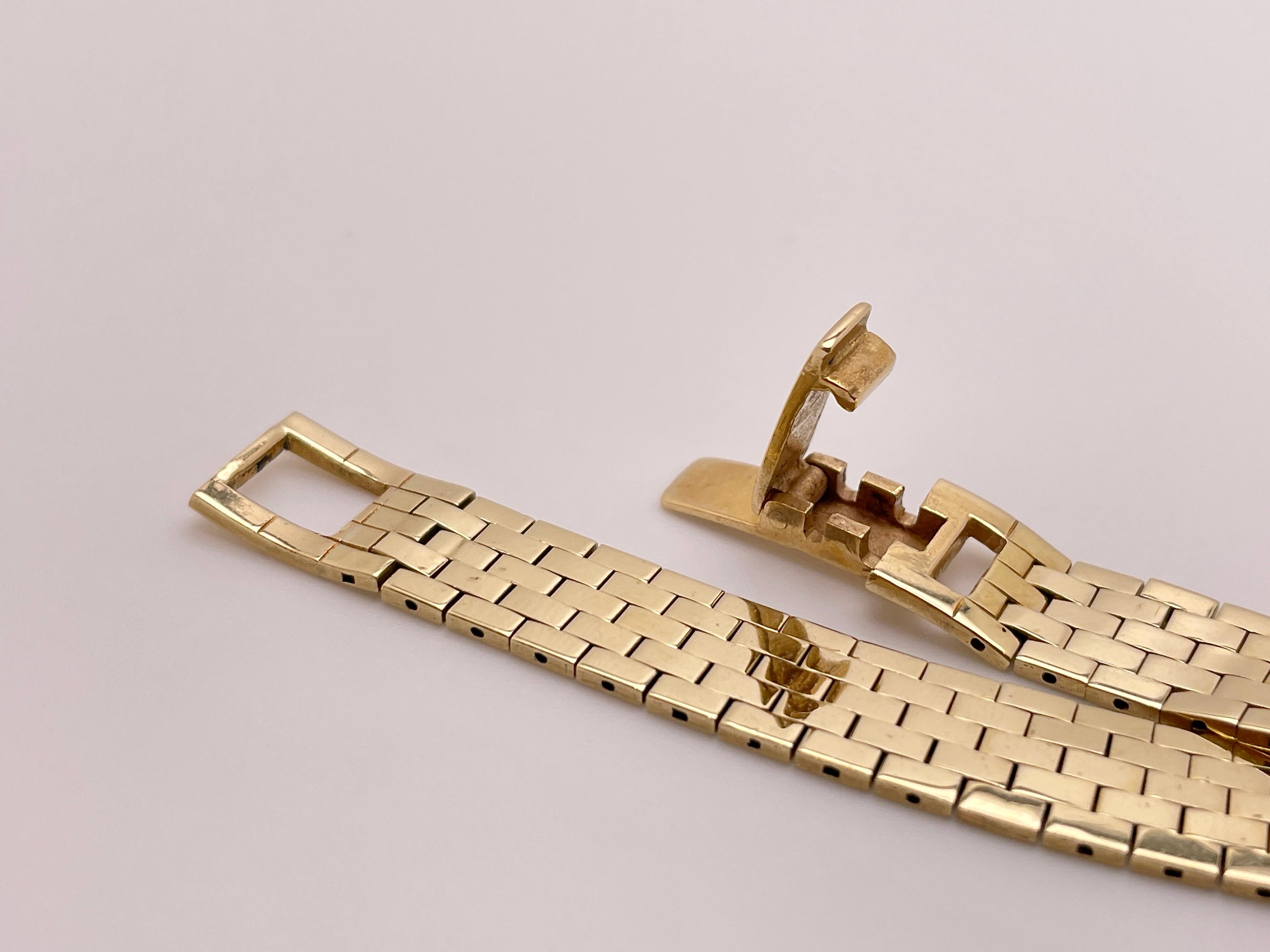 Omega Ladymatic 14 Karat Yellow Gold Self Winding Women's Watch For Sale 4