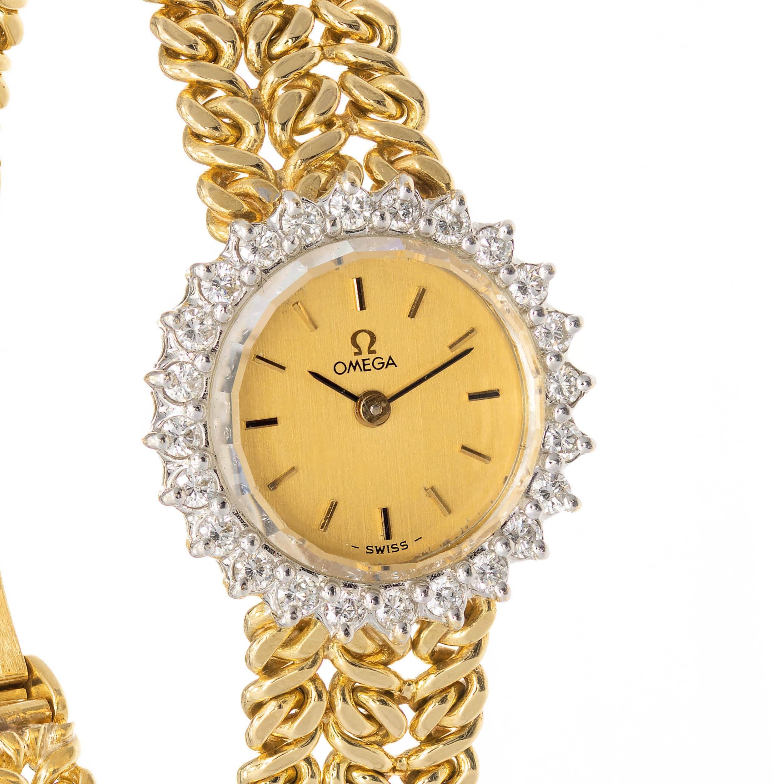 Taille ronde Omega Montre-bracelet pour femme en or jaune et diamants avec bracelet en vente