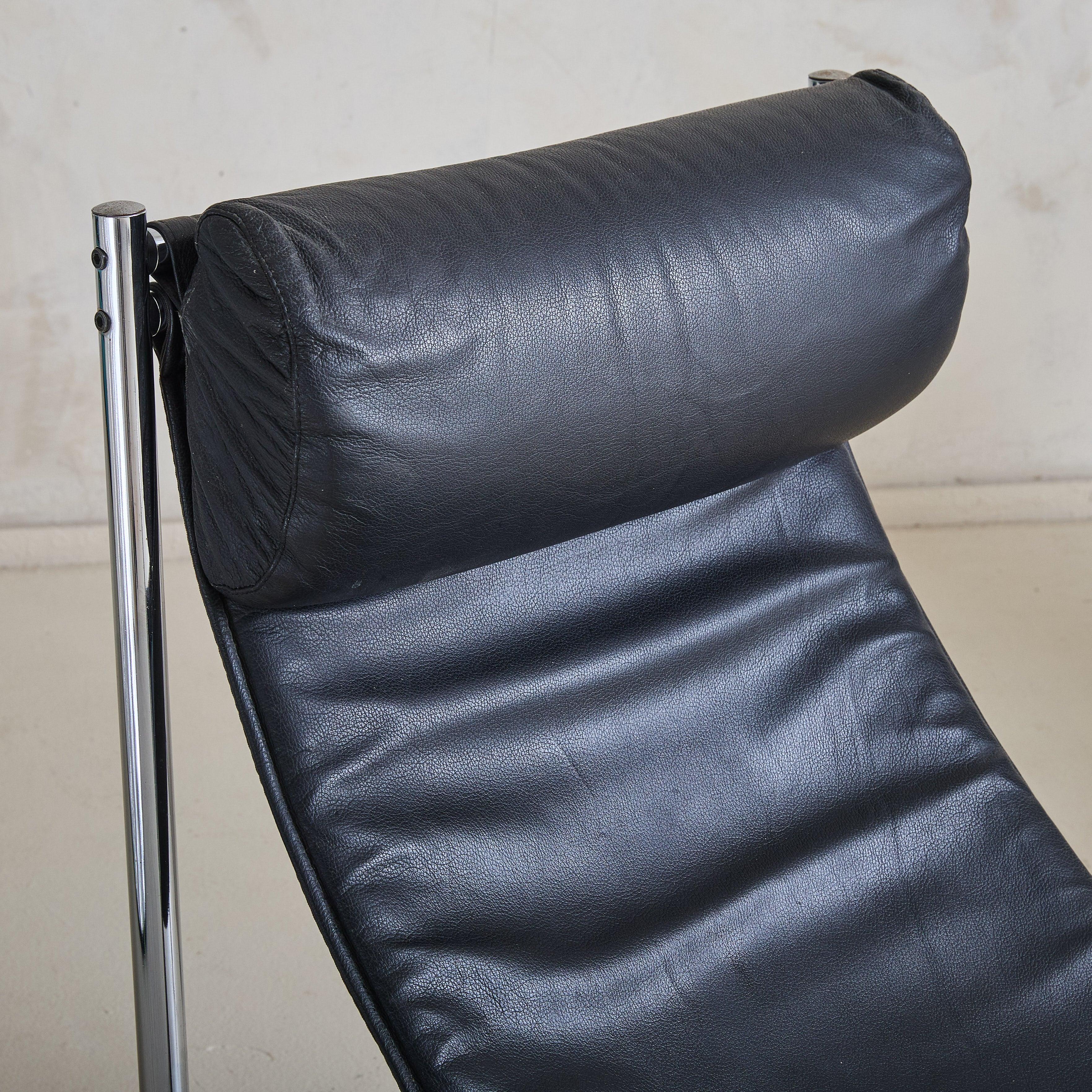 ‘Omega’ Leather + Chrome Armchair by Habitat, 1980s For Sale 1
