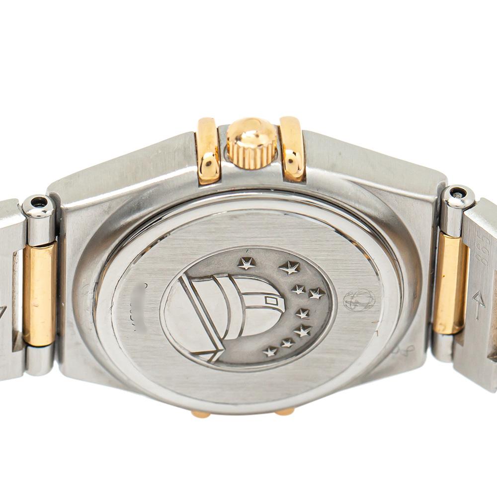 Omega MOP 18K Yellow Gold Diamond Constellation Women's Wristwatch In Good Condition In Dubai, Al Qouz 2