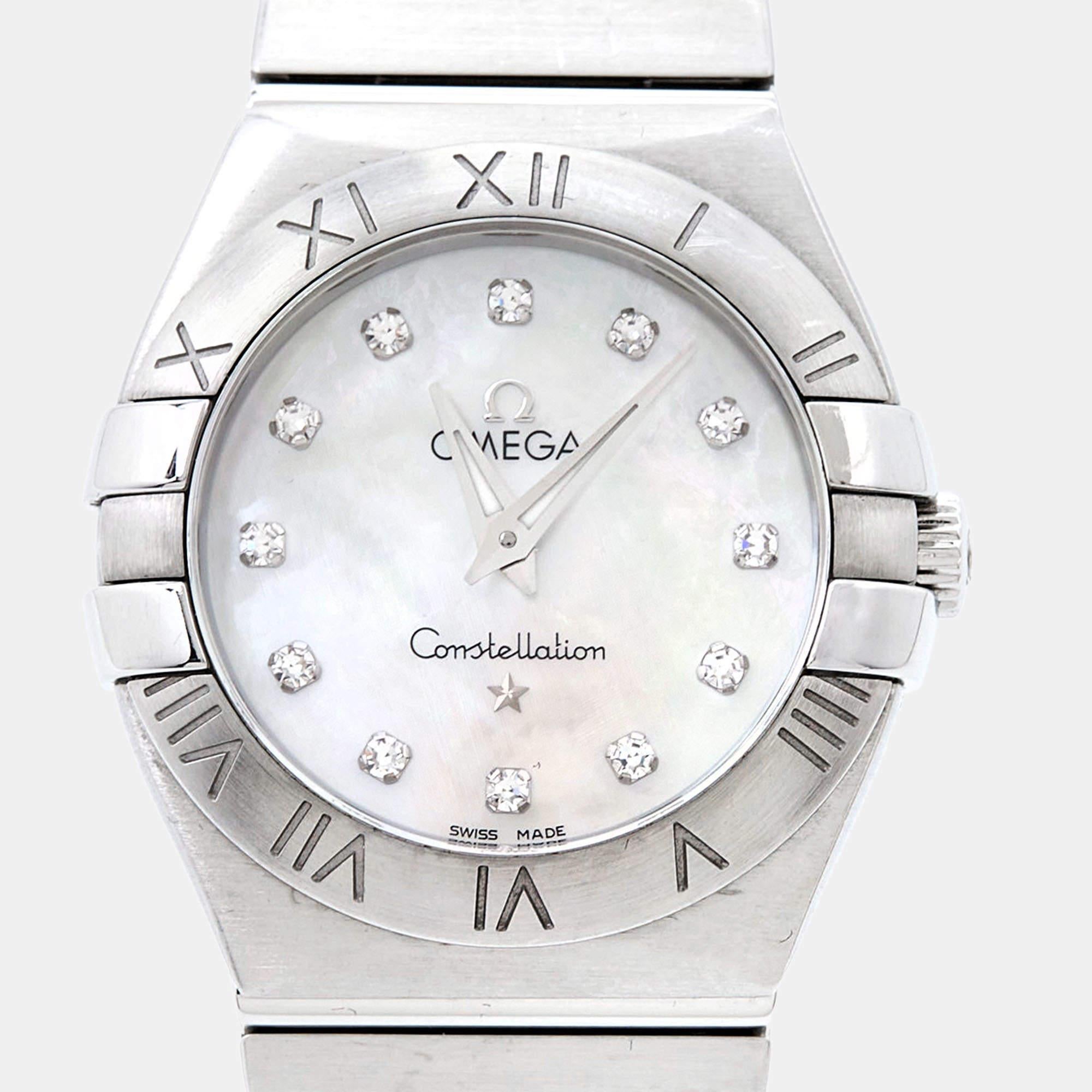 Aesthetic Movement Omega Mother Of Pearl 123.10.27.60.55.001 Women's Wristwatch 27 mm
