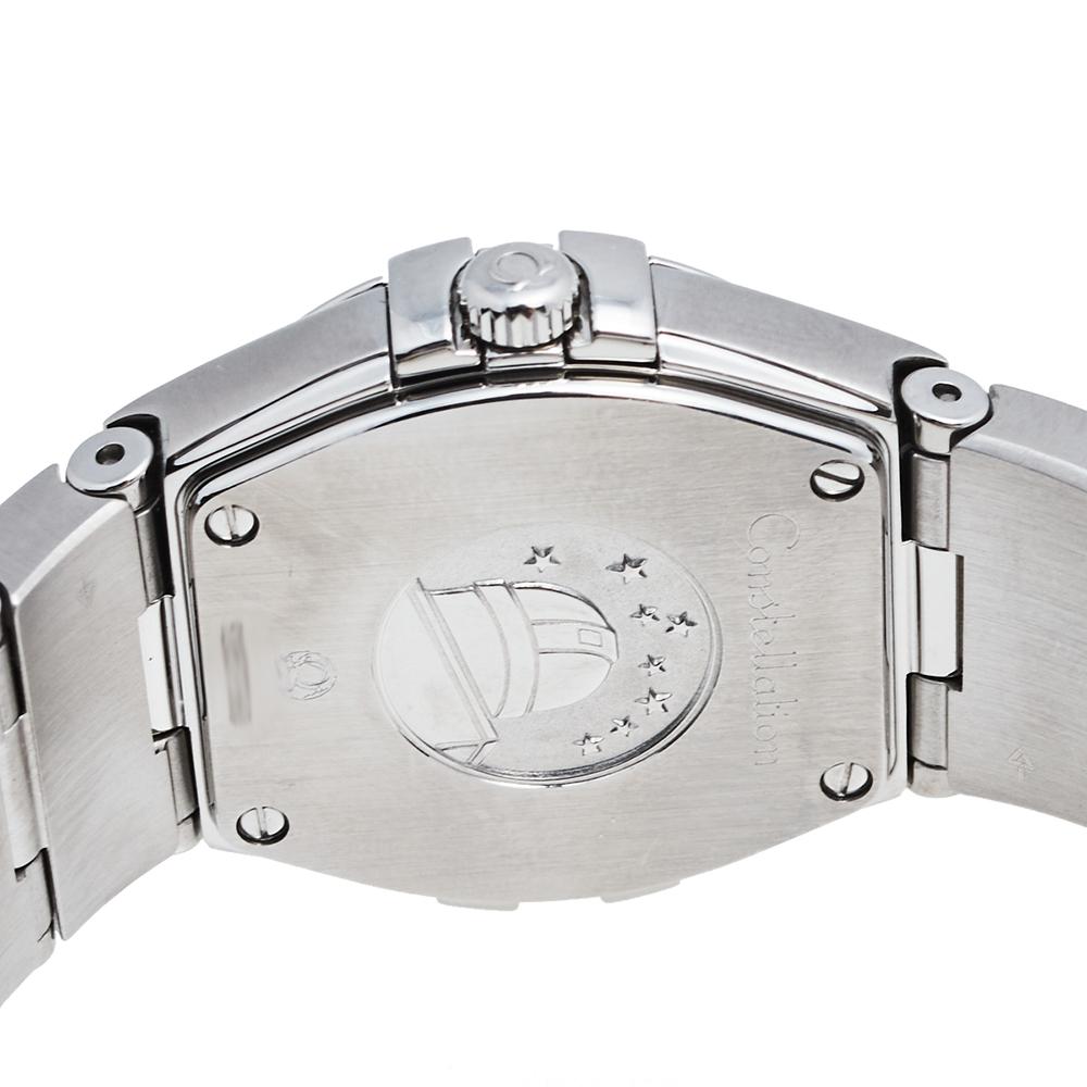 Omega Mother of Pearl Diamond Constellation Women's Wristwatch 24 mm In Good Condition In Dubai, Al Qouz 2