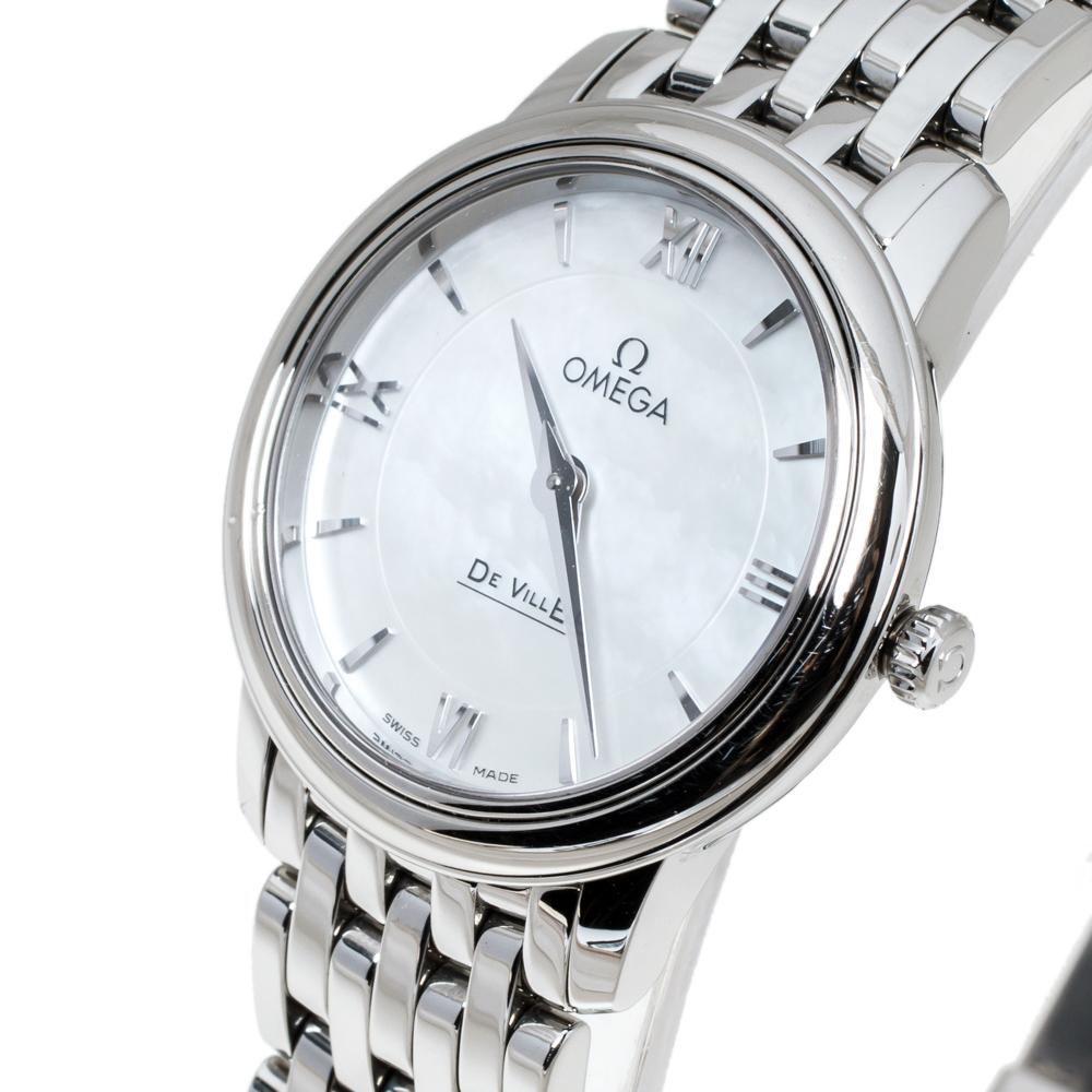 Contemporary Omega Mother Of Pearl Stainless Steel De Ville Women's Wristwatch 27.40 mm