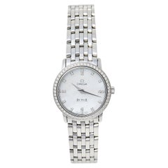 Omega Montre-bracelet De Ville pour femme 27 mm en nacre, acier inoxydable et diamants