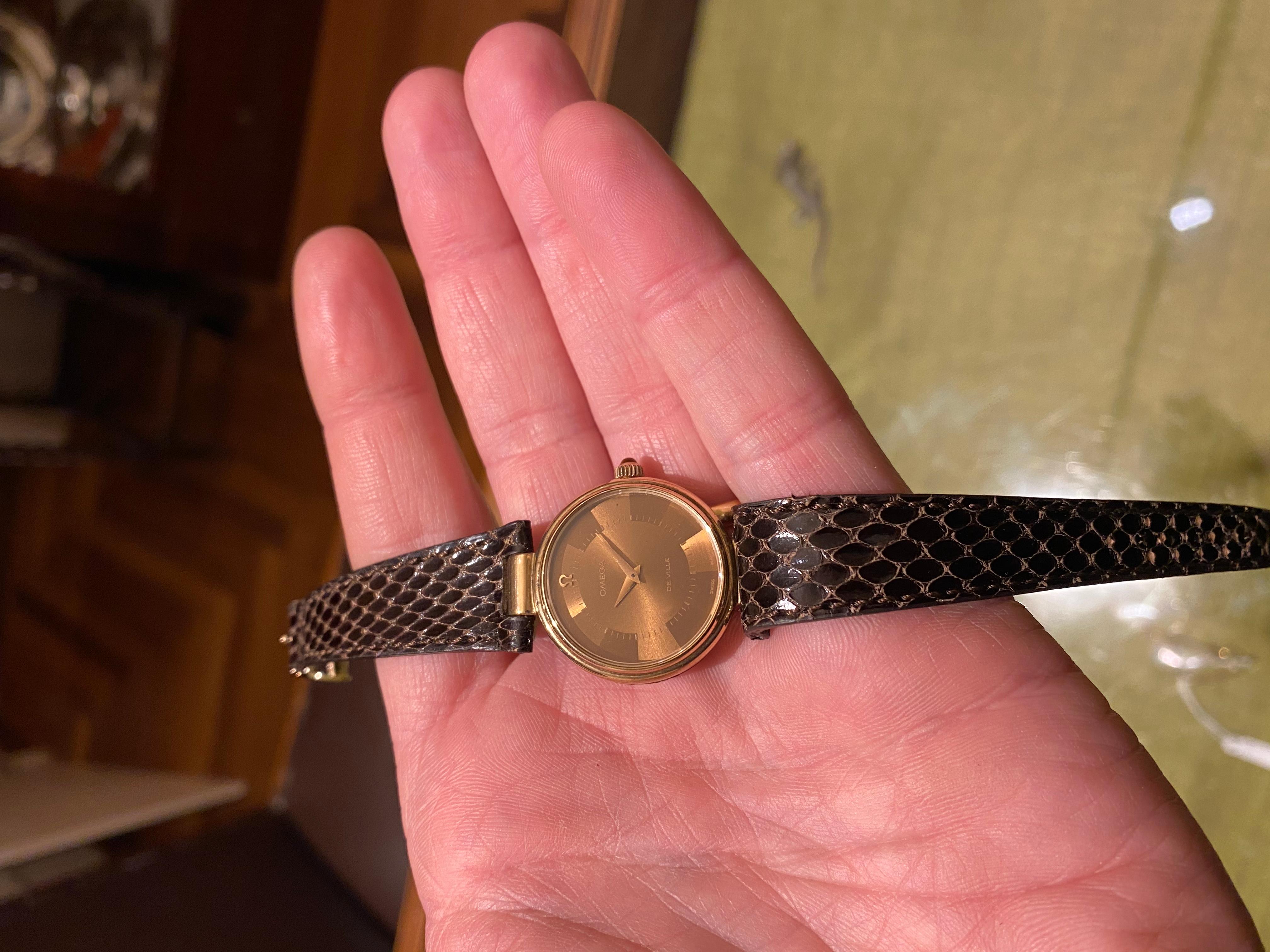 Omega Pink Gold De Ville, 1970s In Good Condition In Palermo, IT