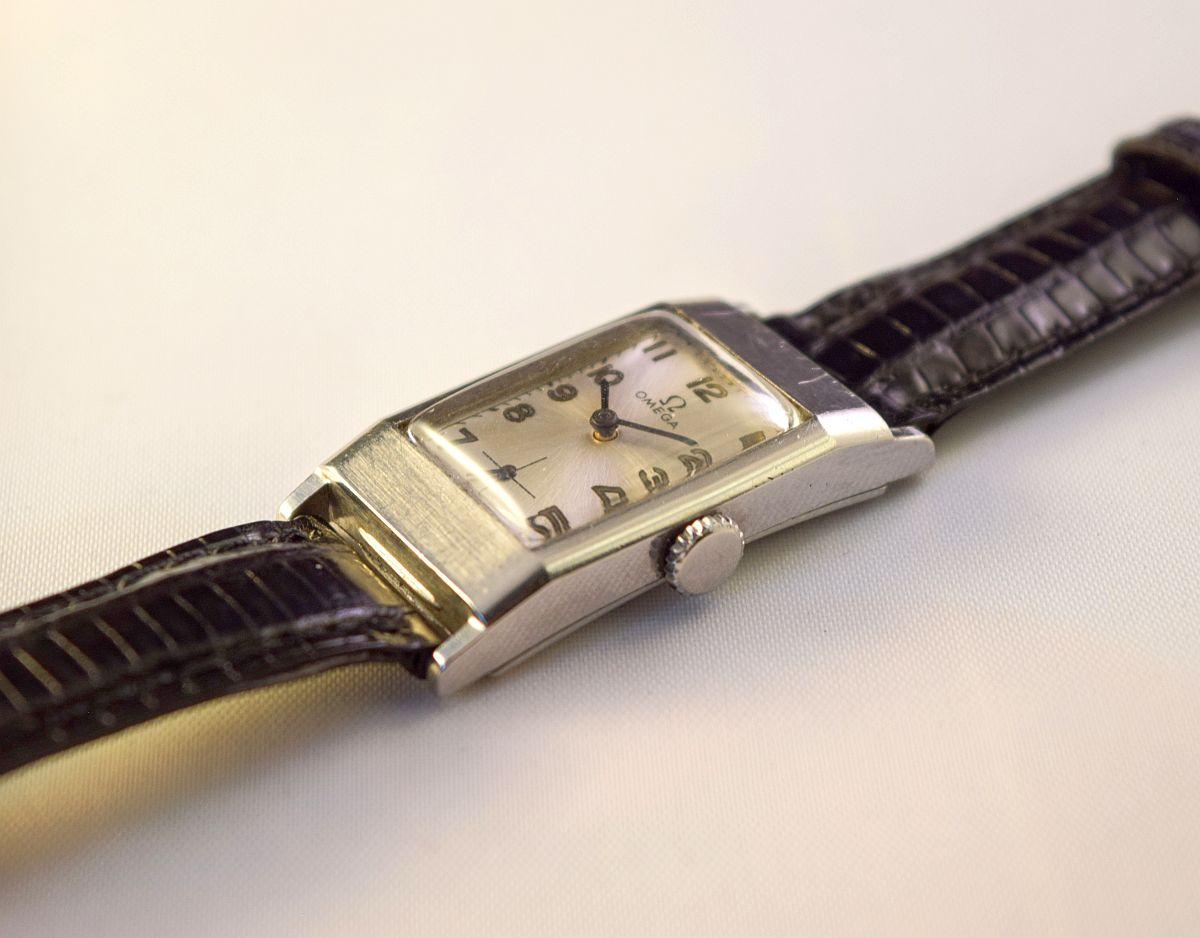 Women's or Men's Omega Rectangular Unique Watch Steel Cased Rare Example