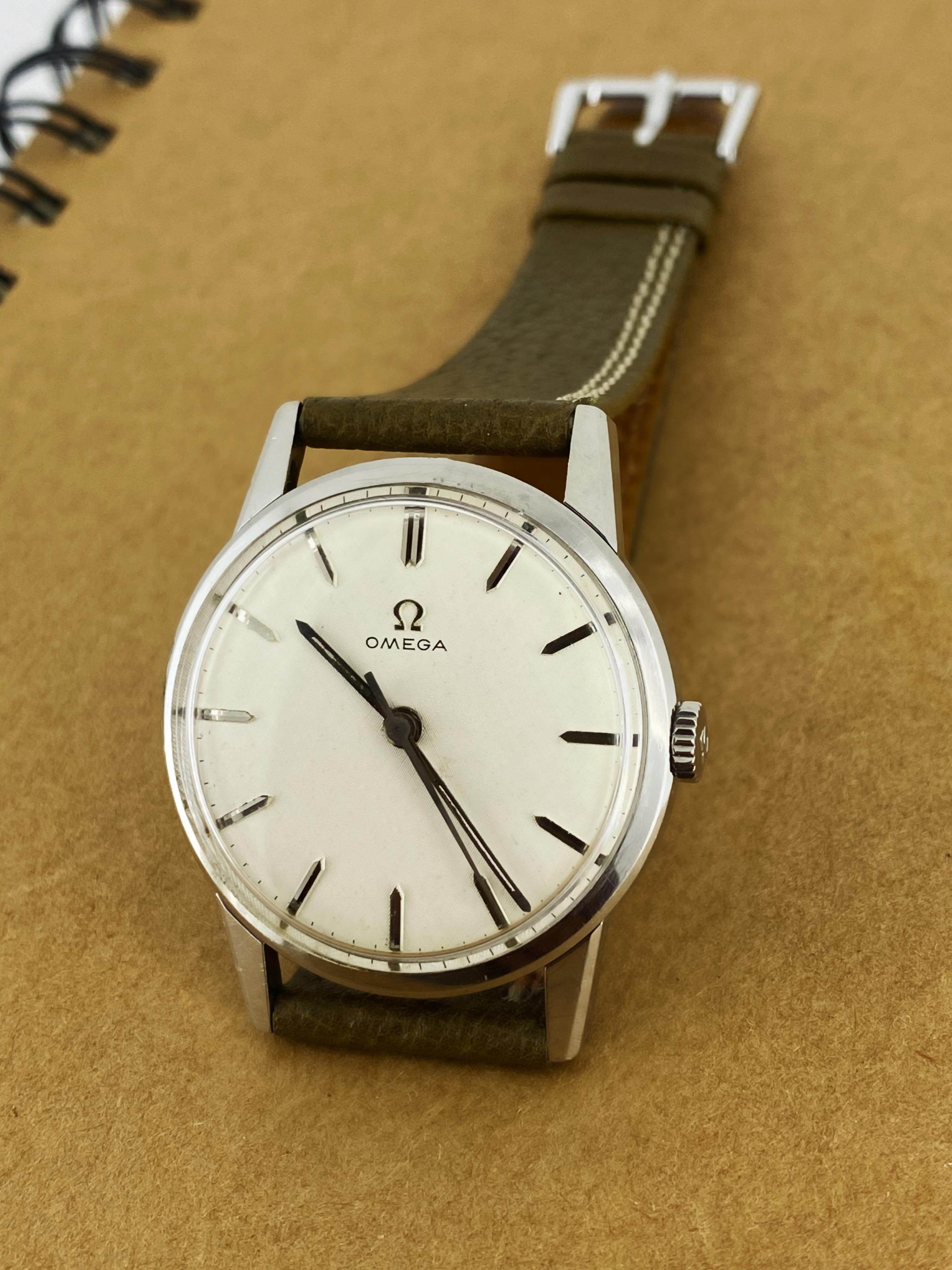 Omega ref 131.001 cal 286 Swiss Manual S/Steel Ivory Dial 34mm c1962 pour hommes en vente 2