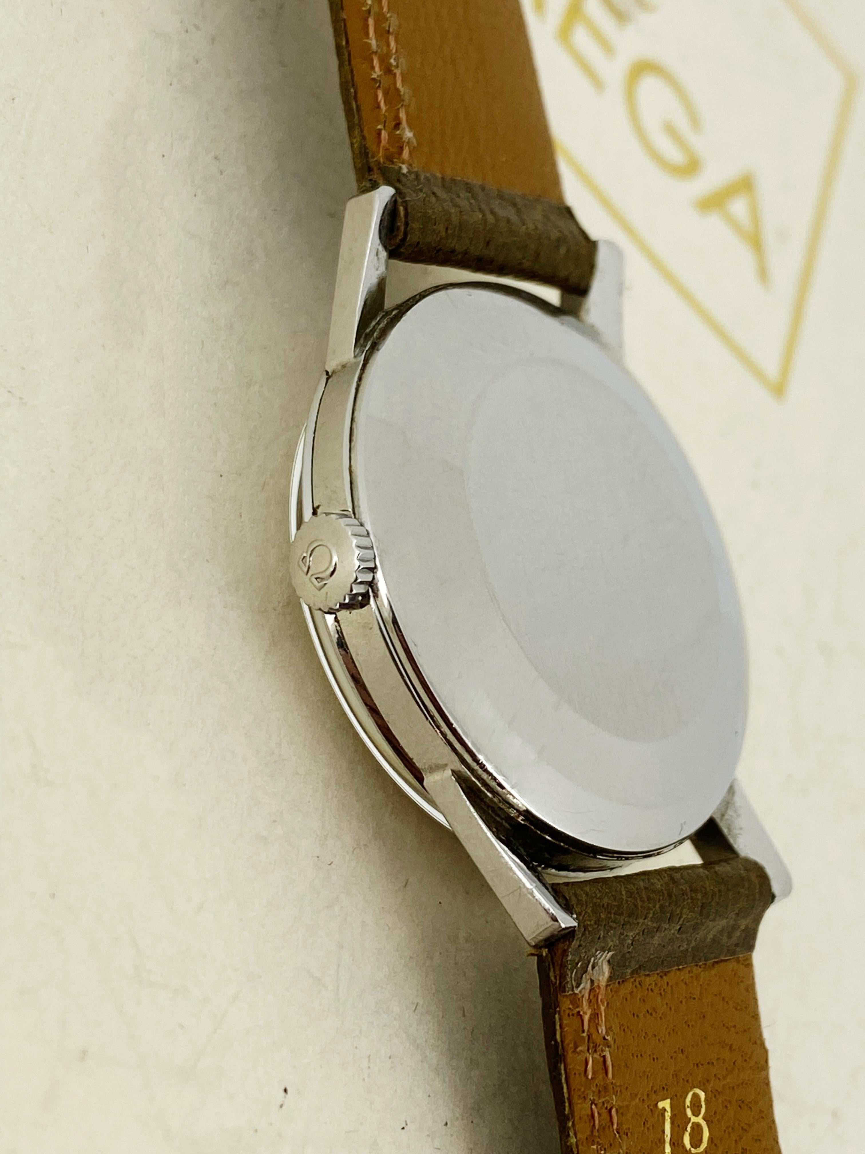 Omega ref 131.001 cal 286 Swiss Manual S/Steel Ivory Dial 34mm c1962 pour hommes en vente 3
