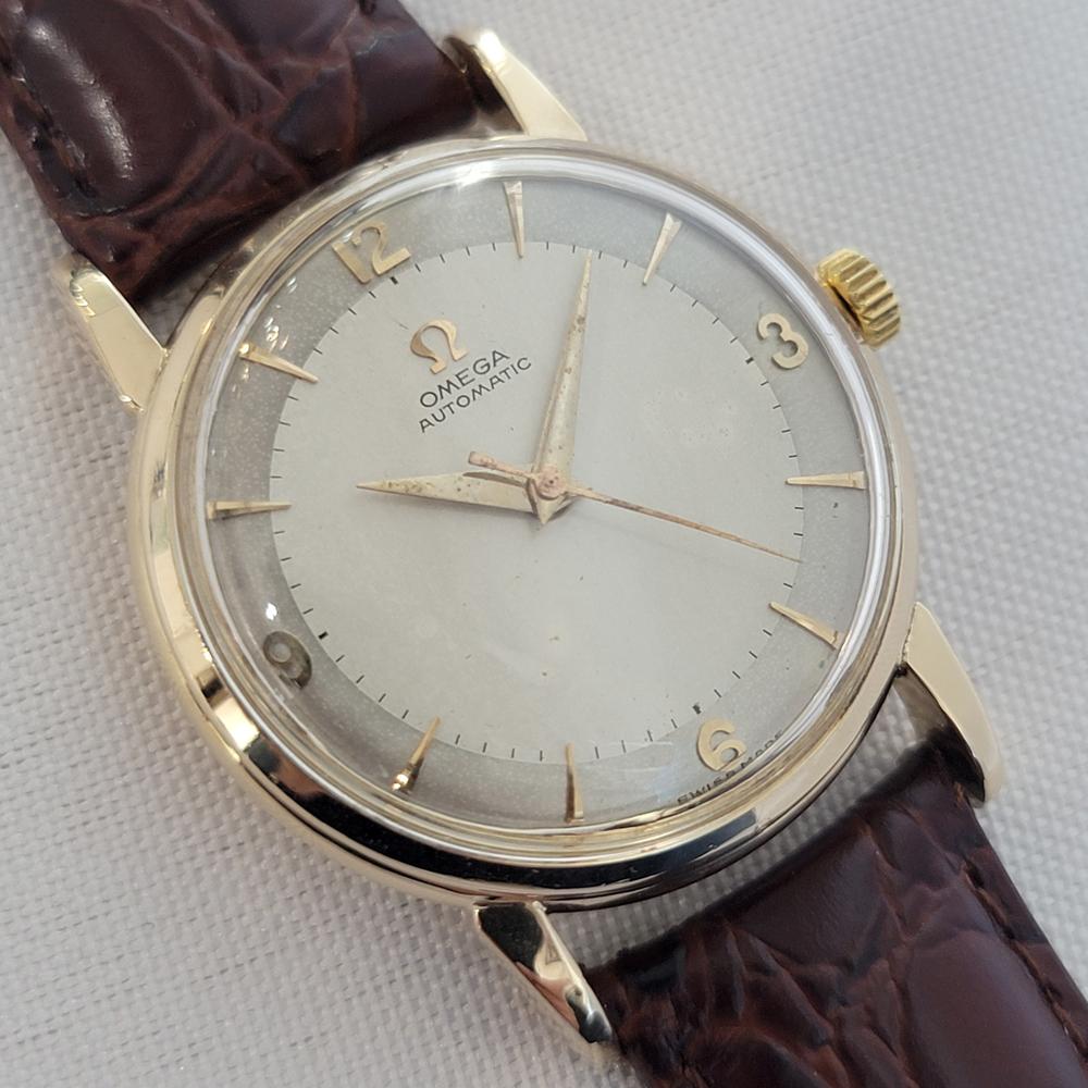 Omega Ref 2862 32mm Herren 1950s Gold gekappt Vintage Automatik RA656 im Zustand „Hervorragend“ im Angebot in Beverly Hills, CA