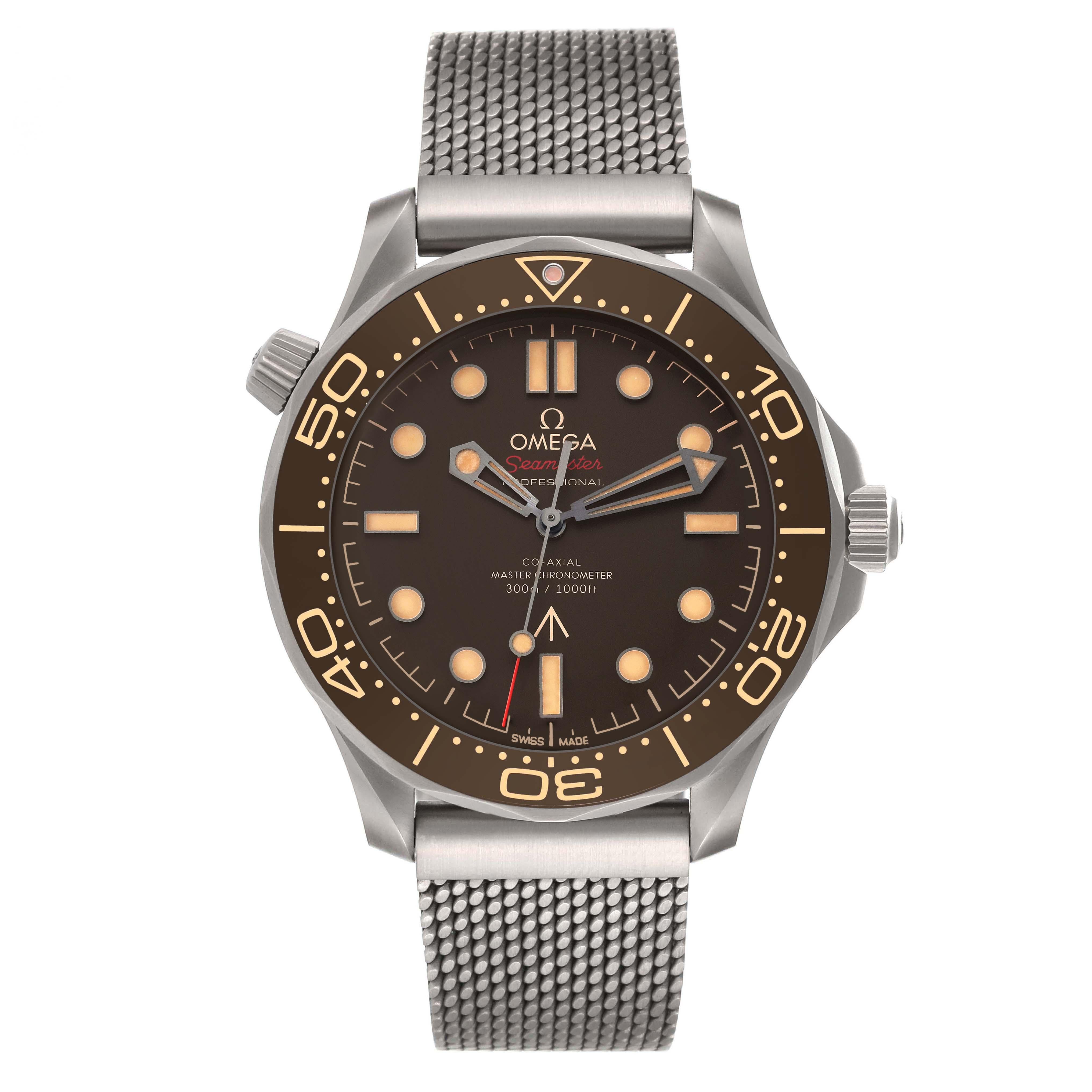 Omega Seamaster 007 Edition Titanium Mens Watch 210.90.42.20.01.001 Box Card. Automatic self-winding movement. Titanium round case 42.0 mm in diameter. Brown unidirectional rotating bezel. Scratch resistant sapphire crystal. Matte tropical brown