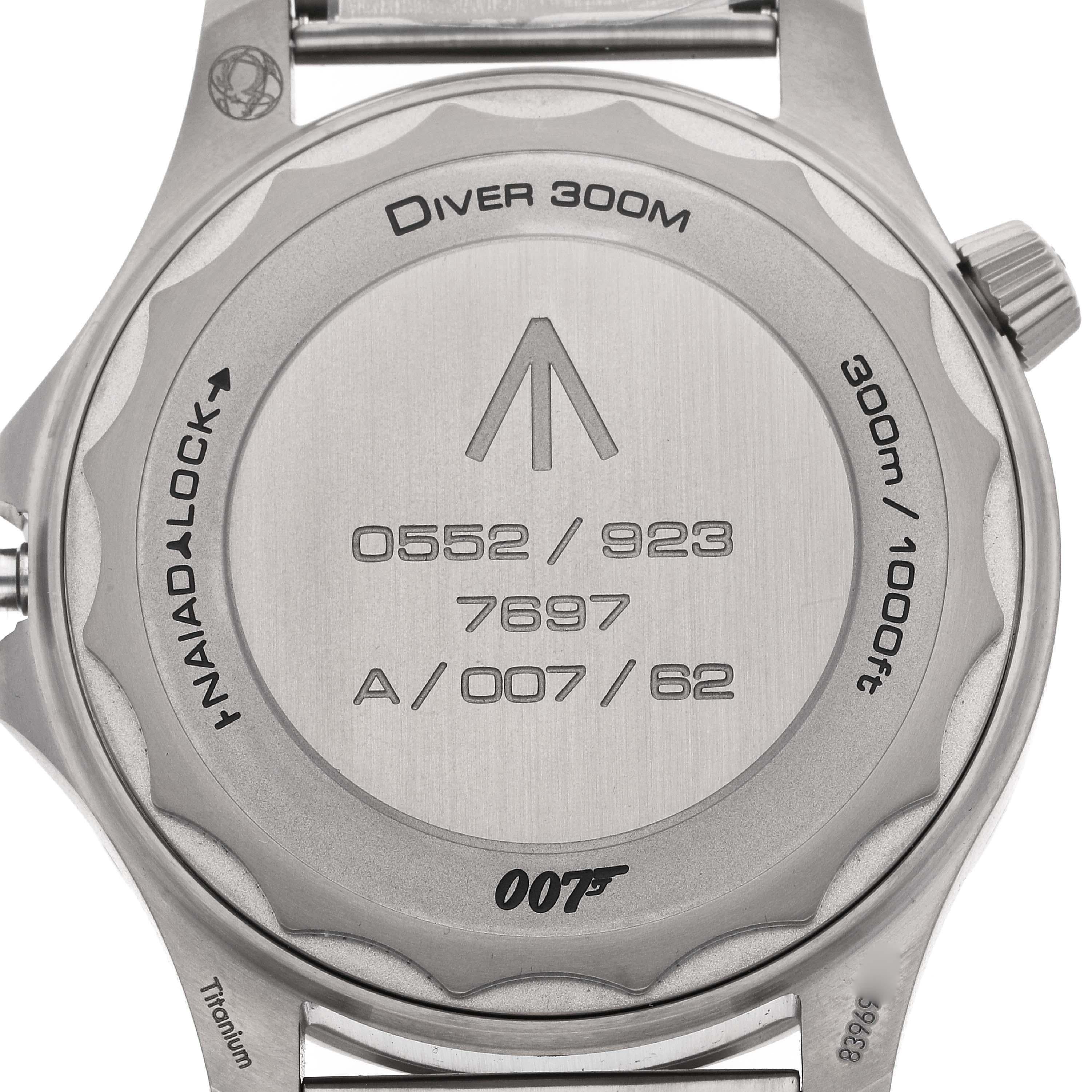 Men's Omega Seamaster 007 Edition Titanium Mens Watch 210.90.42.20.01.001 Box Card For Sale