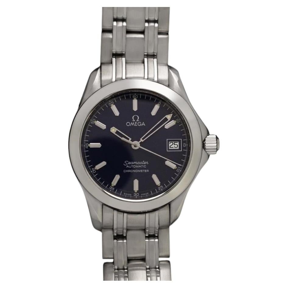How long does an Omega rubber strap last?