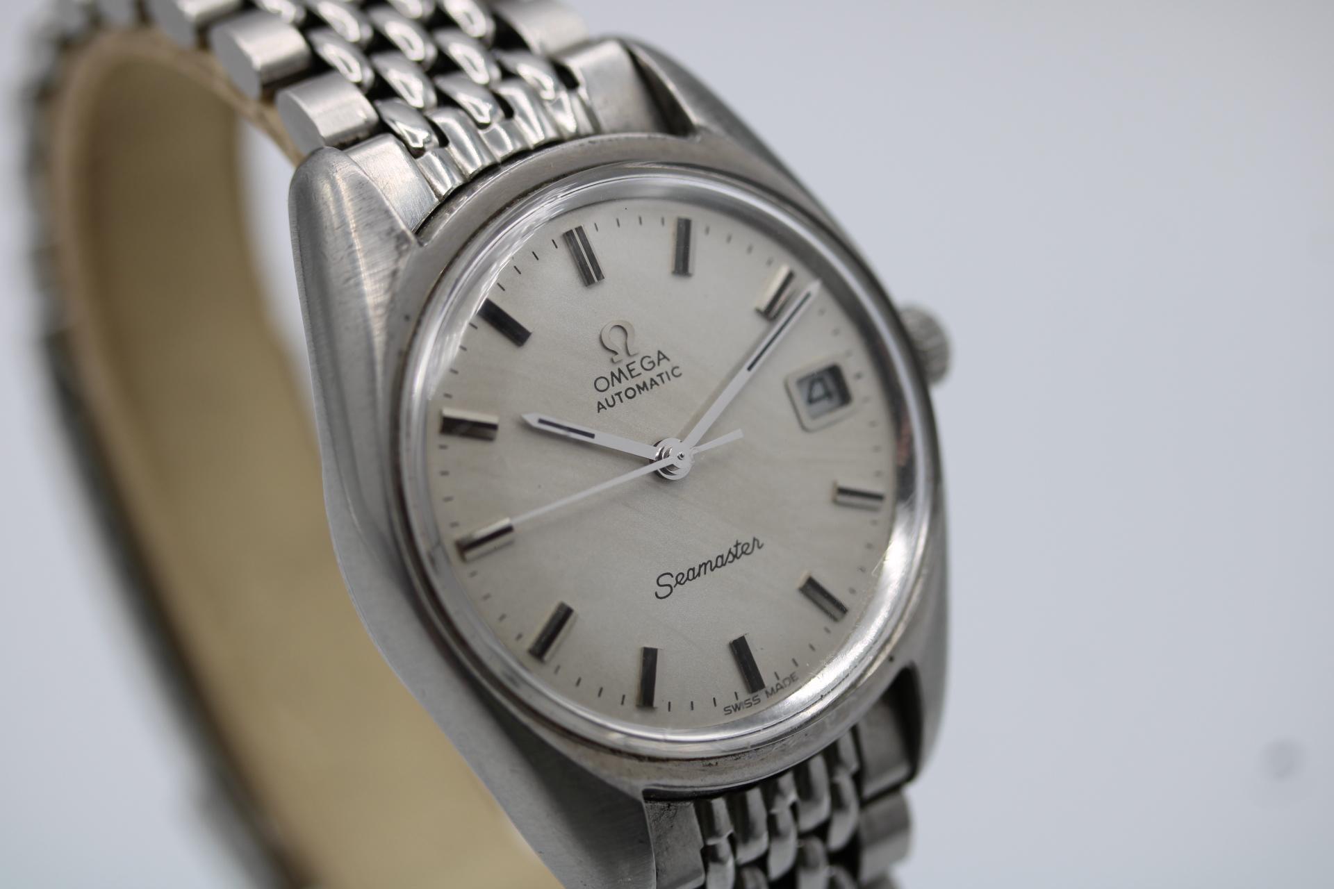Omega Seamaster 166.067  Silver Dial  1970  Vintage Automatic 1