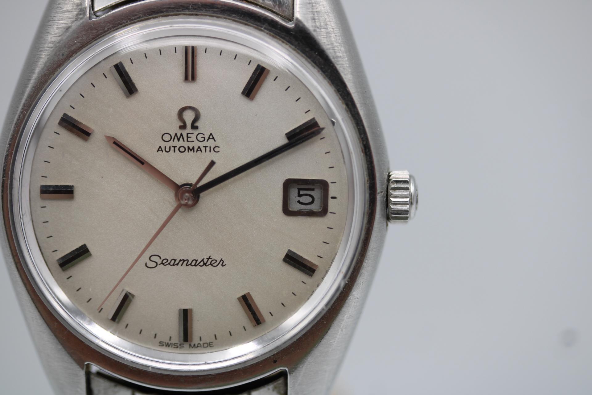 Omega Seamaster 166.067  Silver Dial  1970  Vintage Automatic 2