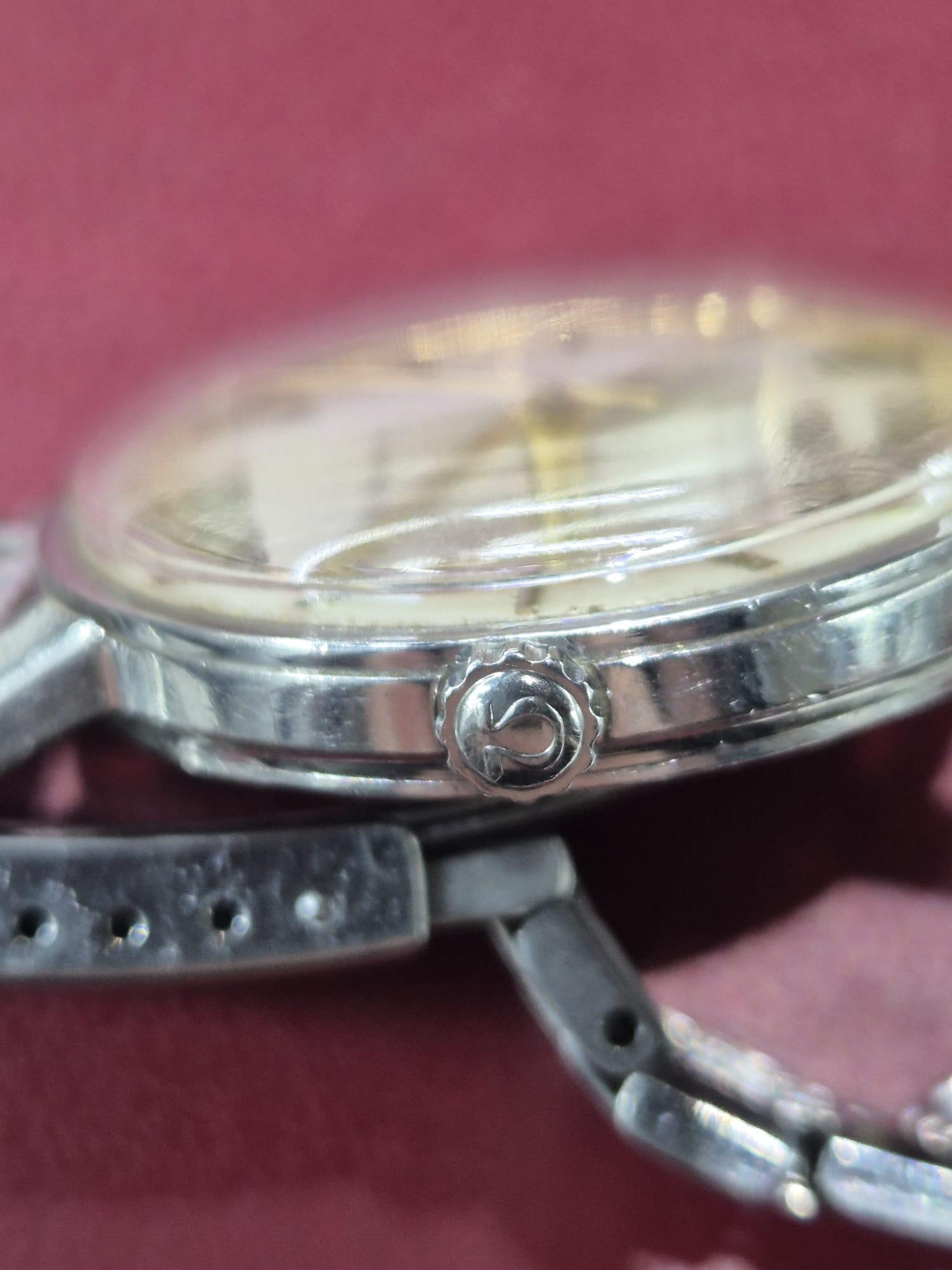 Omega Seamaster 1966 Vintage Automatic - Calibre 552  Cadran ensoleillé Bon état - En vente à London, GB