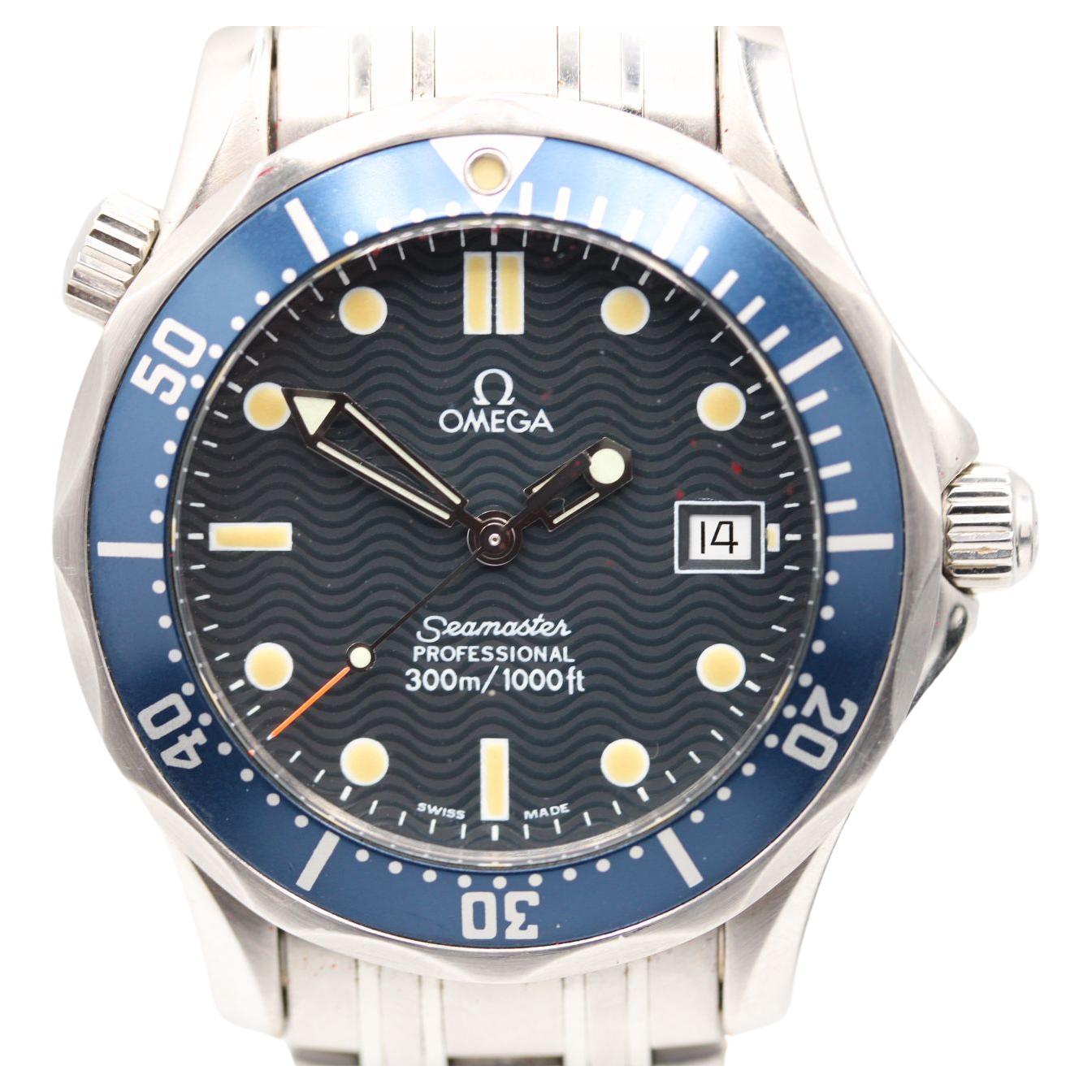 Omega Seamaster 2561.80.00 Box and Papers 1997 For Sale