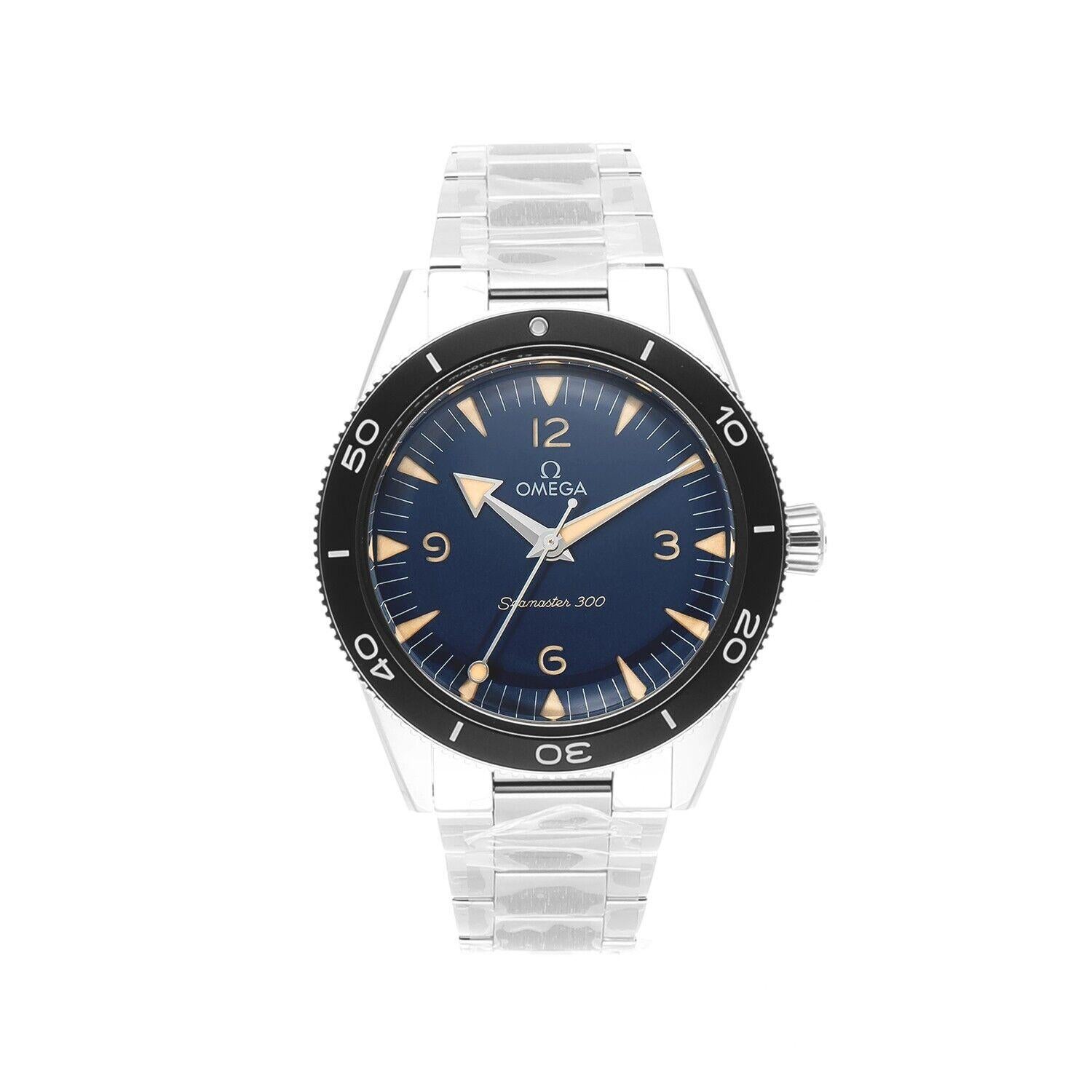 This 41 mm stainless steel model includes a blue dial and a blue oxalic anodized aluminium bezel with its diving scale filled with vintage Super-LumiNova. The recessed hour markers and open numerals feature Super-LumiNova, which is also present on
