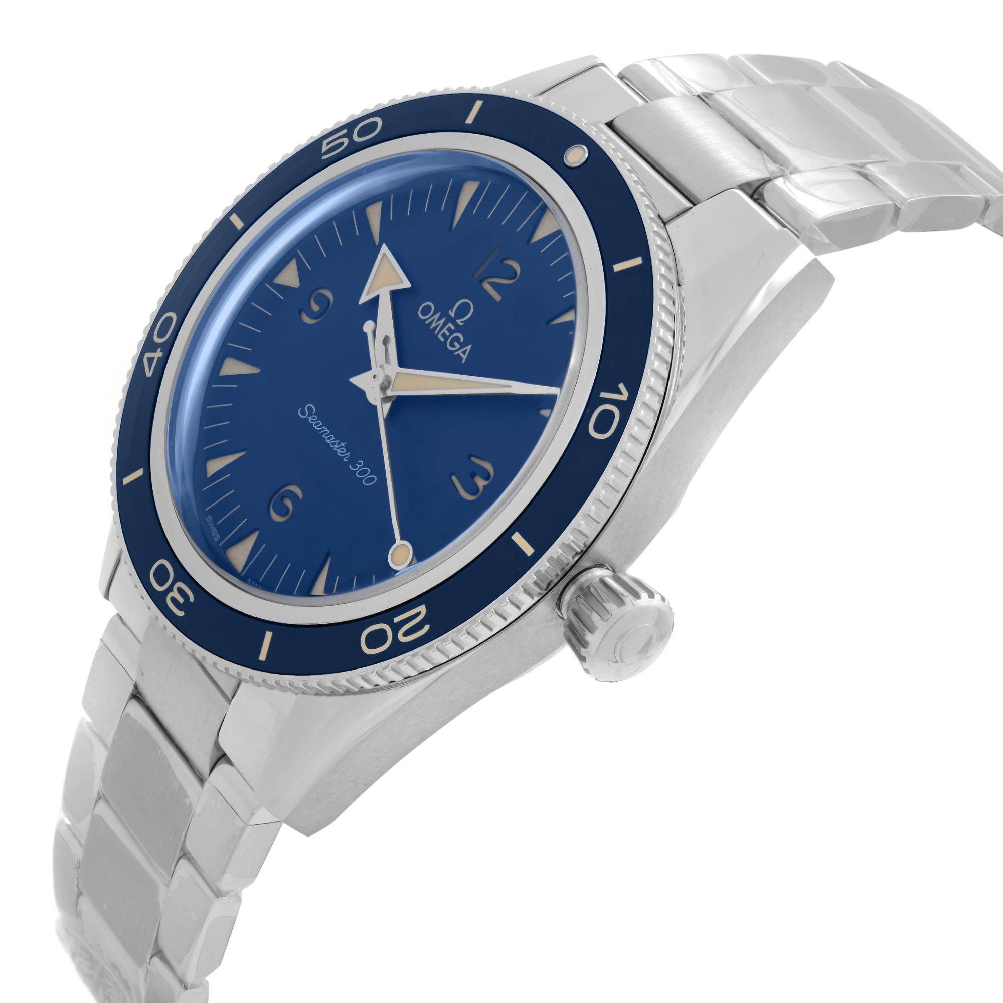 Omega Seamaster 300 Co-Axial Master Chronometer Blaues Zifferblatt 234.30.41.21.03.001 im Zustand „Neu“ im Angebot in New York, NY