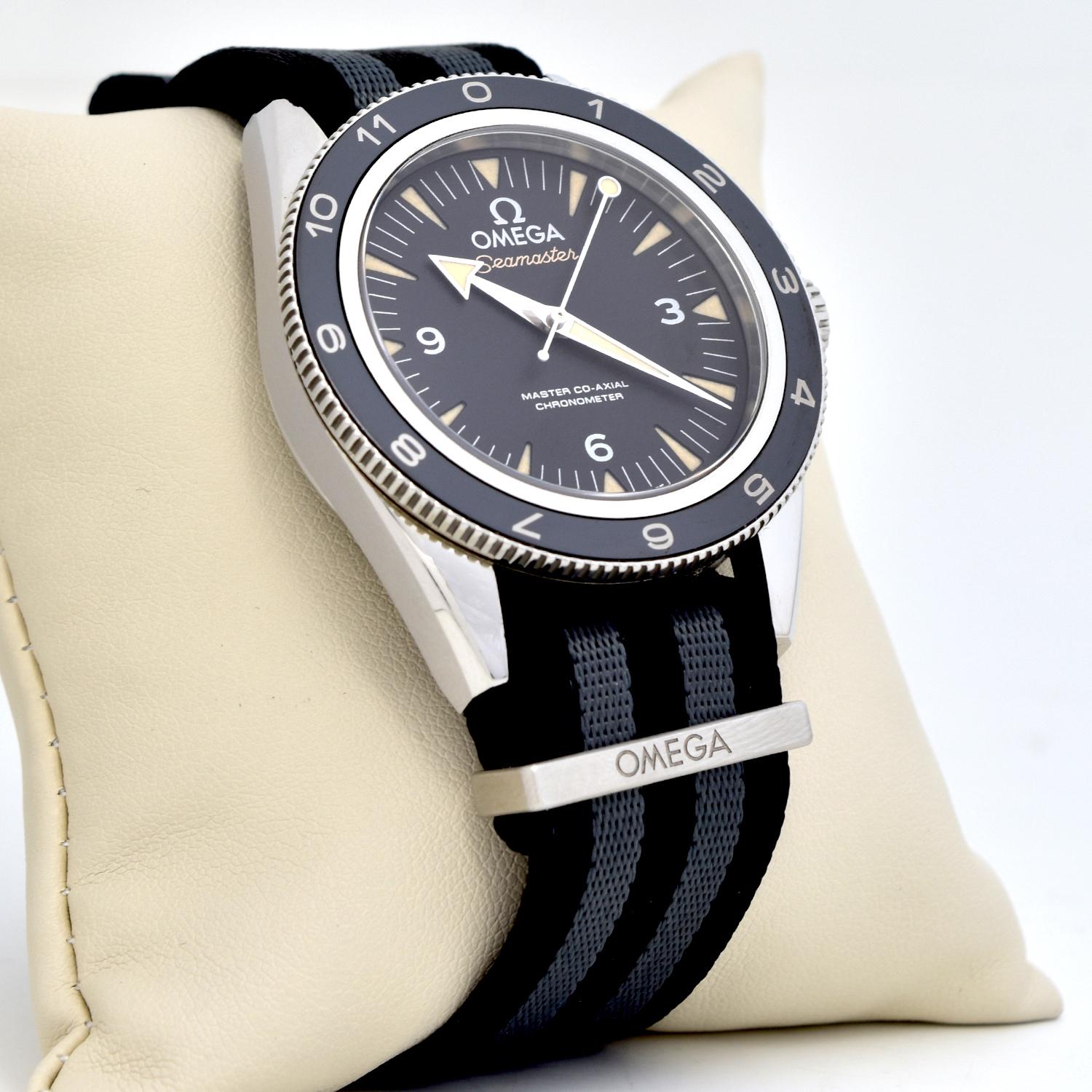 spectre omega watch