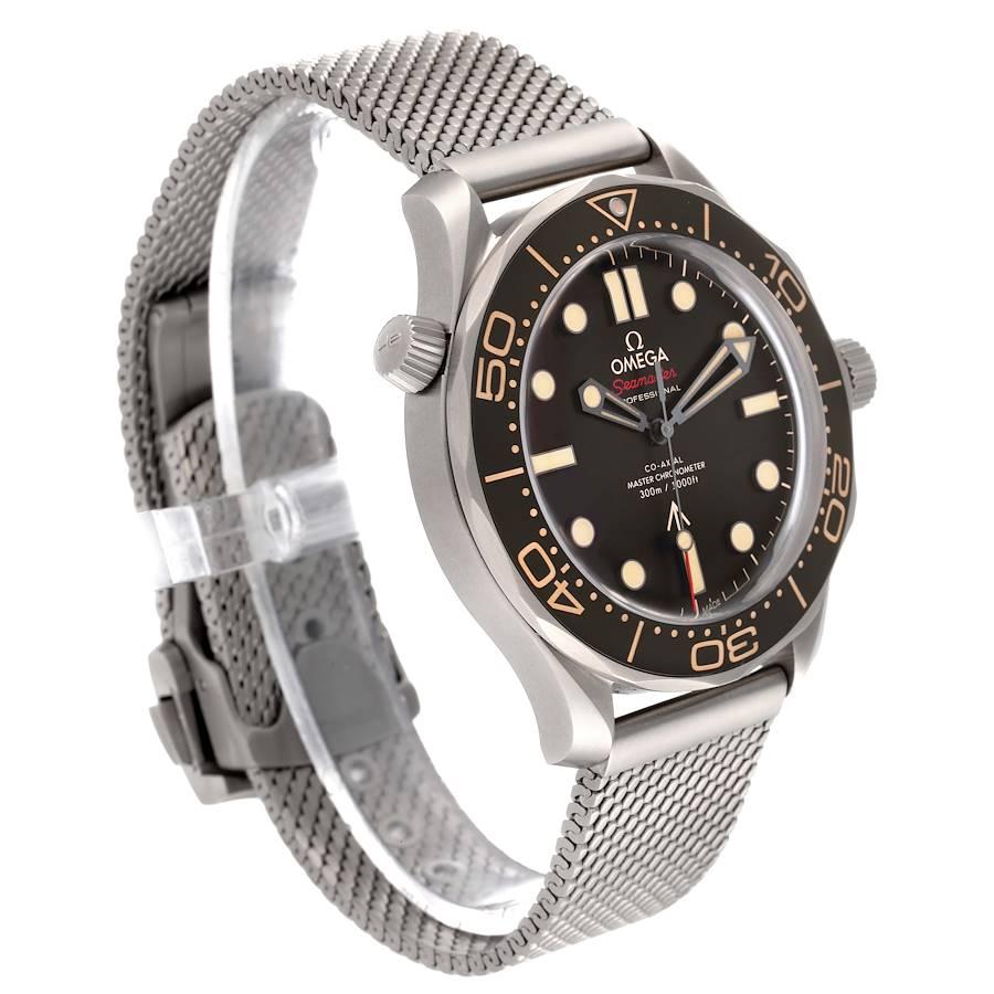 Omega Seamaster 300M 007 Edition Titanium Watch 210.90.42.20.01.001 Unworn In Excellent Condition In Atlanta, GA