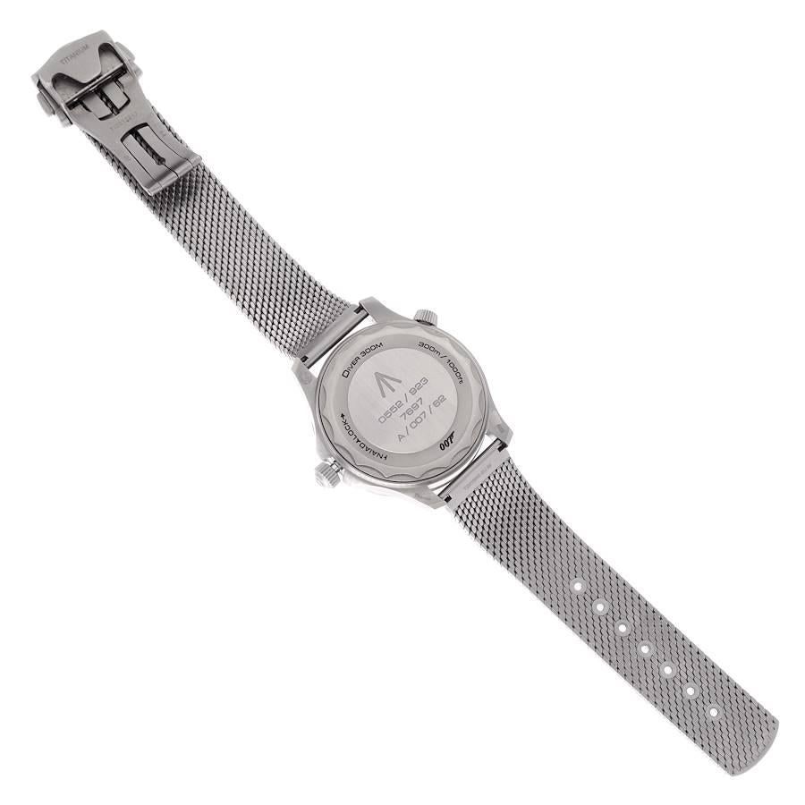 Omega Seamaster 300M 007 Edition Titanium Watch 210.90.42.20.01.001 Unworn 5
