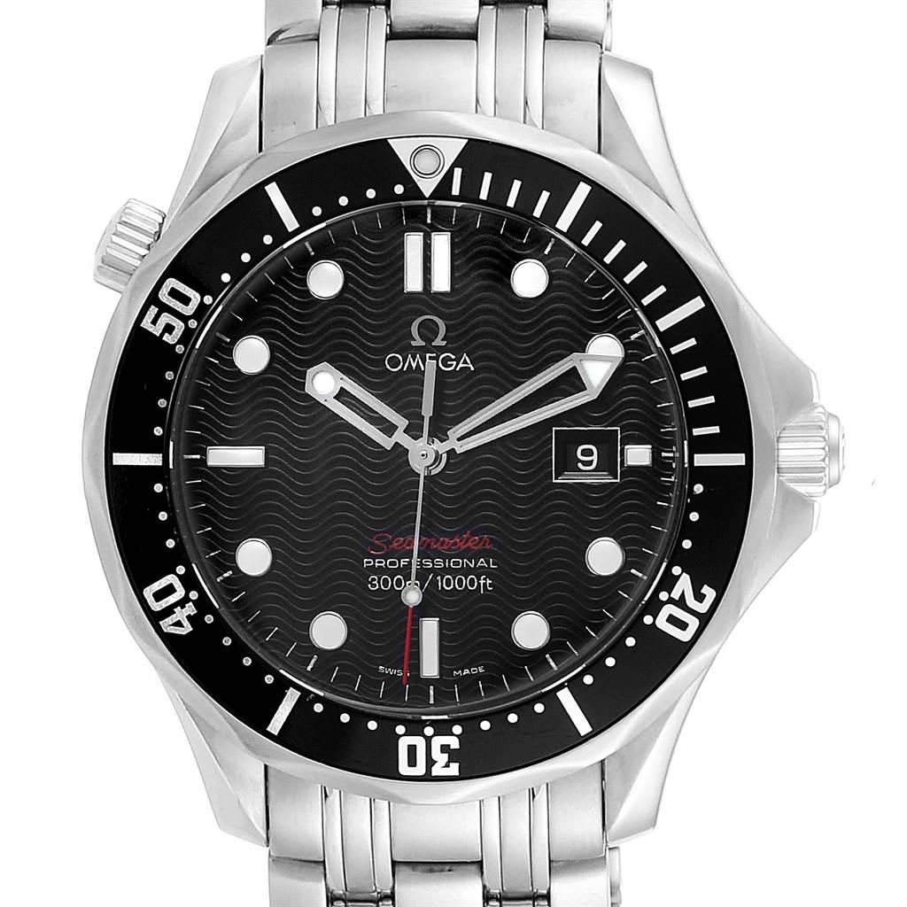 Omega Seamaster 300M Black Dial Steel Mens Watch 212.30.41.61.01.001. Quartz movement. Stainless steel round case 41.0 mm in diameter. Black unidirectional rotating bezel. Scratch resistant sapphire crystal. Black wave decor dial with luminous index