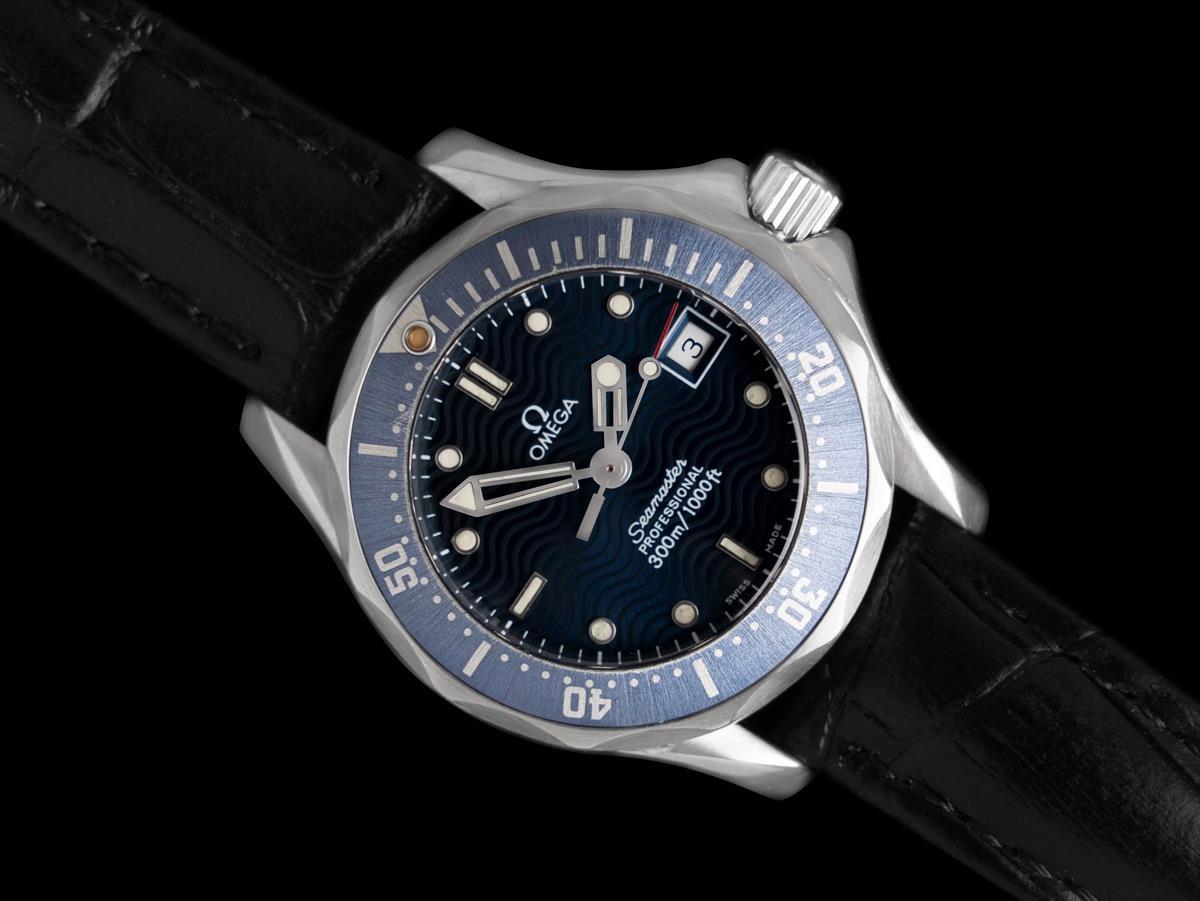 NAMED ONE OF WATCHPRO MAGAZINE’S “HOT 100” - THE TOP 100 INFLUENCERS OF THE U.S. WATCH INDUSTRY. HOW CAN WE SERVE YOU?

We’re new to offering our carefully curated collection on 1stDibs, but we have sold over 10,000 fine watches and exceptionally