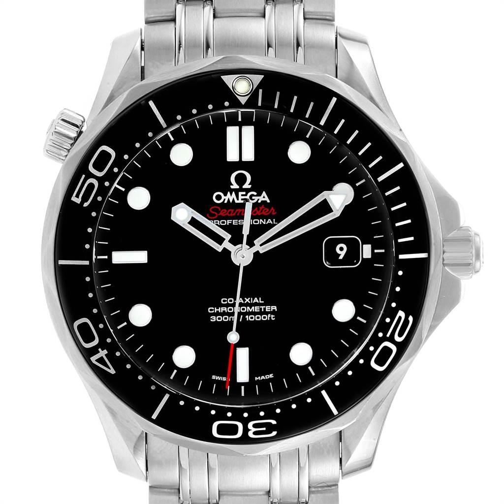 Omega Seamaster 40 Co-Axial Mens Watch 212.30.41.20.01.003 Card. Automatic self-winding chronometer, Co-Axial Escapement movement. Stainless steel case 41 mm in diameter. Omega logo on a crown. Black ceramic unidirectional rotating bezel. Scratch