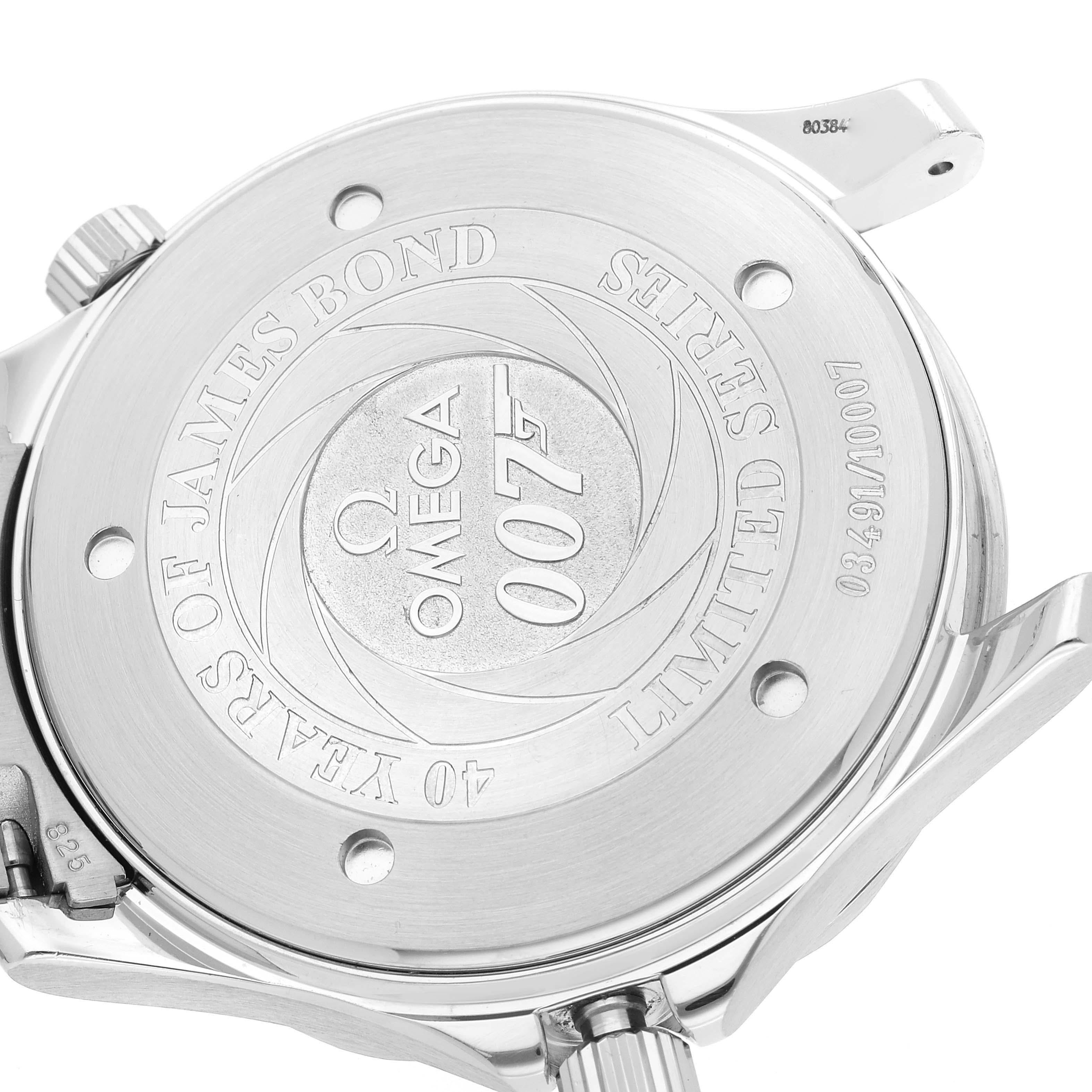 Reloj Omega Seamaster 40 Años James Bond Edición Limitada Acero para caballero 2537.80.00 en Excelente Estado en Atlanta, GA