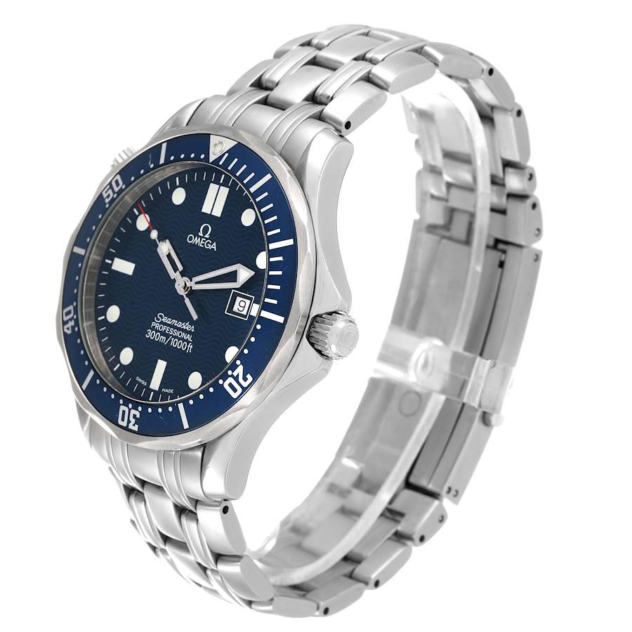 Omega Seamaster 41mm James Bond Blue Dial Steel Watch 2541.80.00 Card In Good Condition In Atlanta, GA