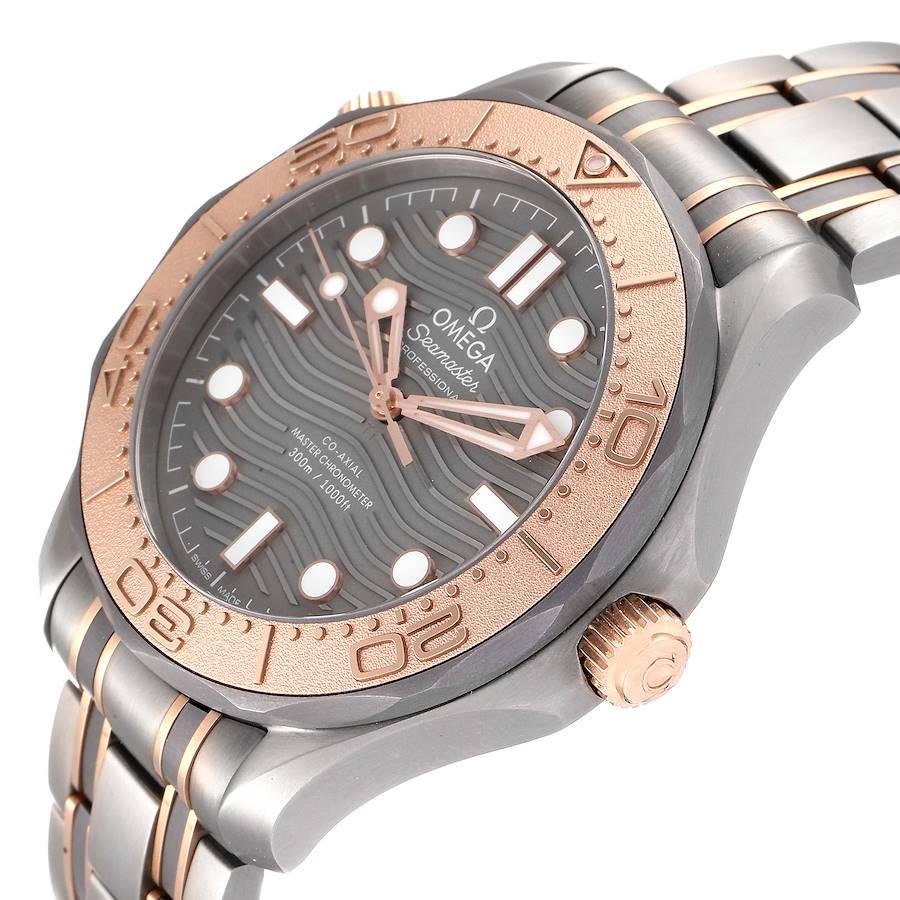 Men's Omega Seamaster Titanium Rose Gold Watch 210.60.42.20.99.001 Unworn