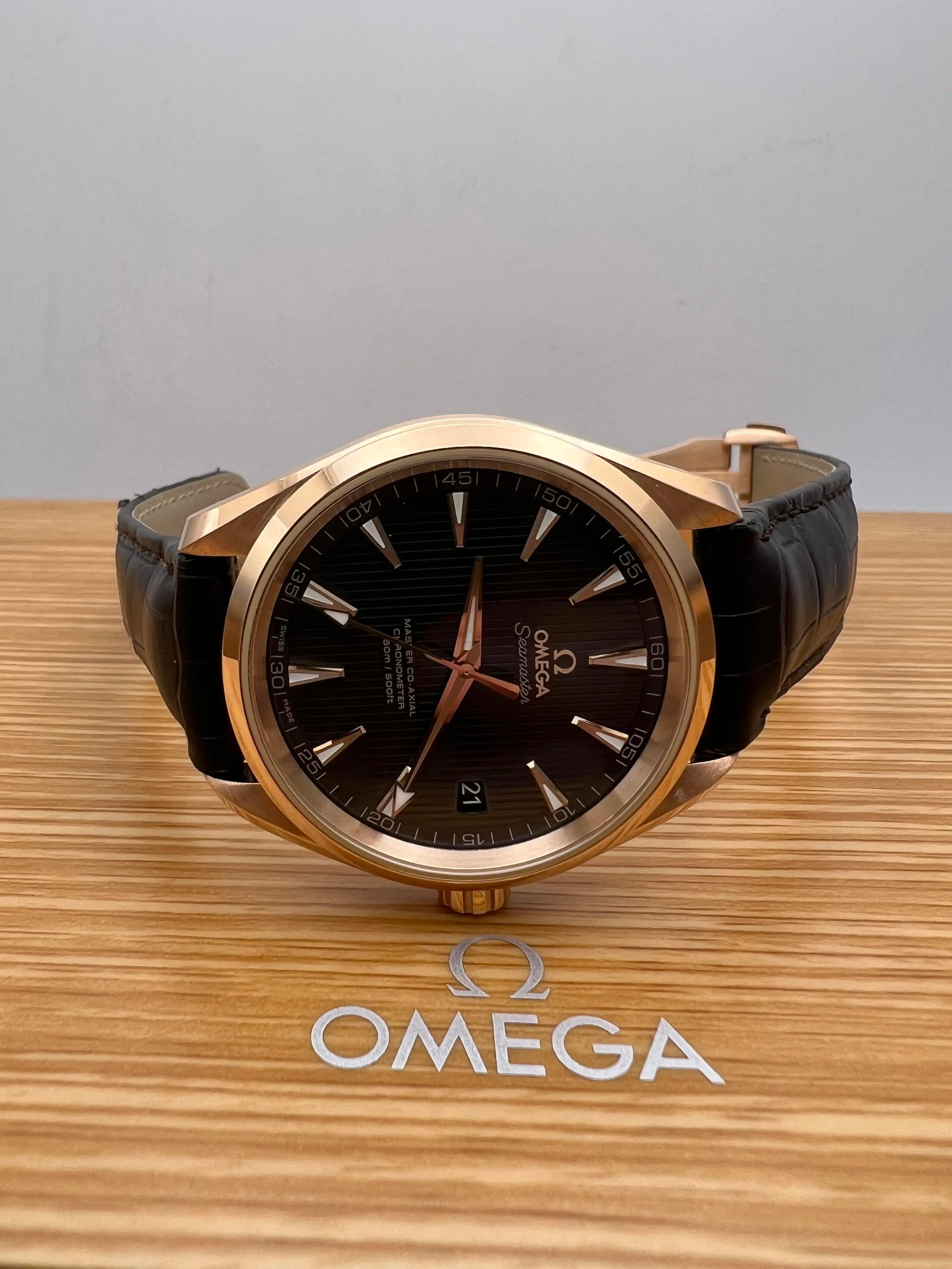 Omega Seamaster Aqua Terra 150M Boîte en or rose 18 carats 231,53,42.21.06.002 Pour hommes en vente