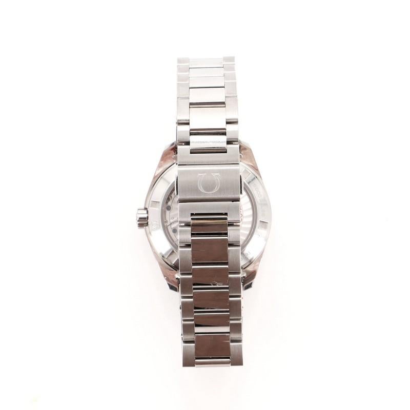 Condition: Great. Wear and minor scratches throughout.
Accessories: No Accessories
Measurements: Case Size/Width: 39mm, Watch Height: 13mm, Band Width: 19mm, Wrist circumference: 7