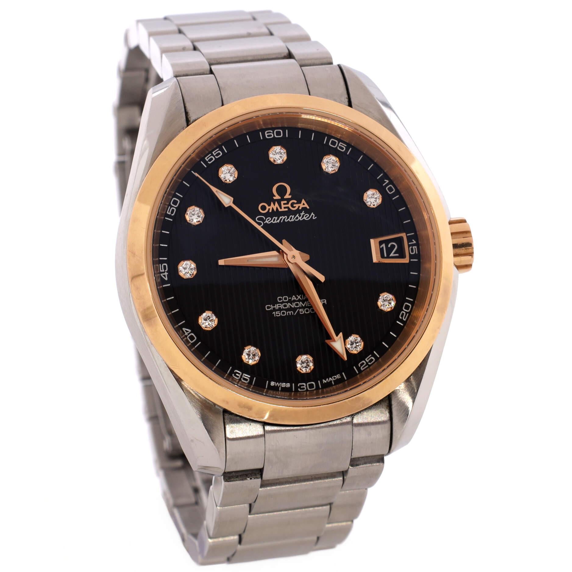 Condition: Very good. Moderate scratches and wear throughout. Wear and scratches on case and bracelet.
Accessories: Warranty Card - Undated
Measurements: Case Size/Width: 39mm, Watch Height: 13mm, Band Width: 19mm, Wrist circumference:
