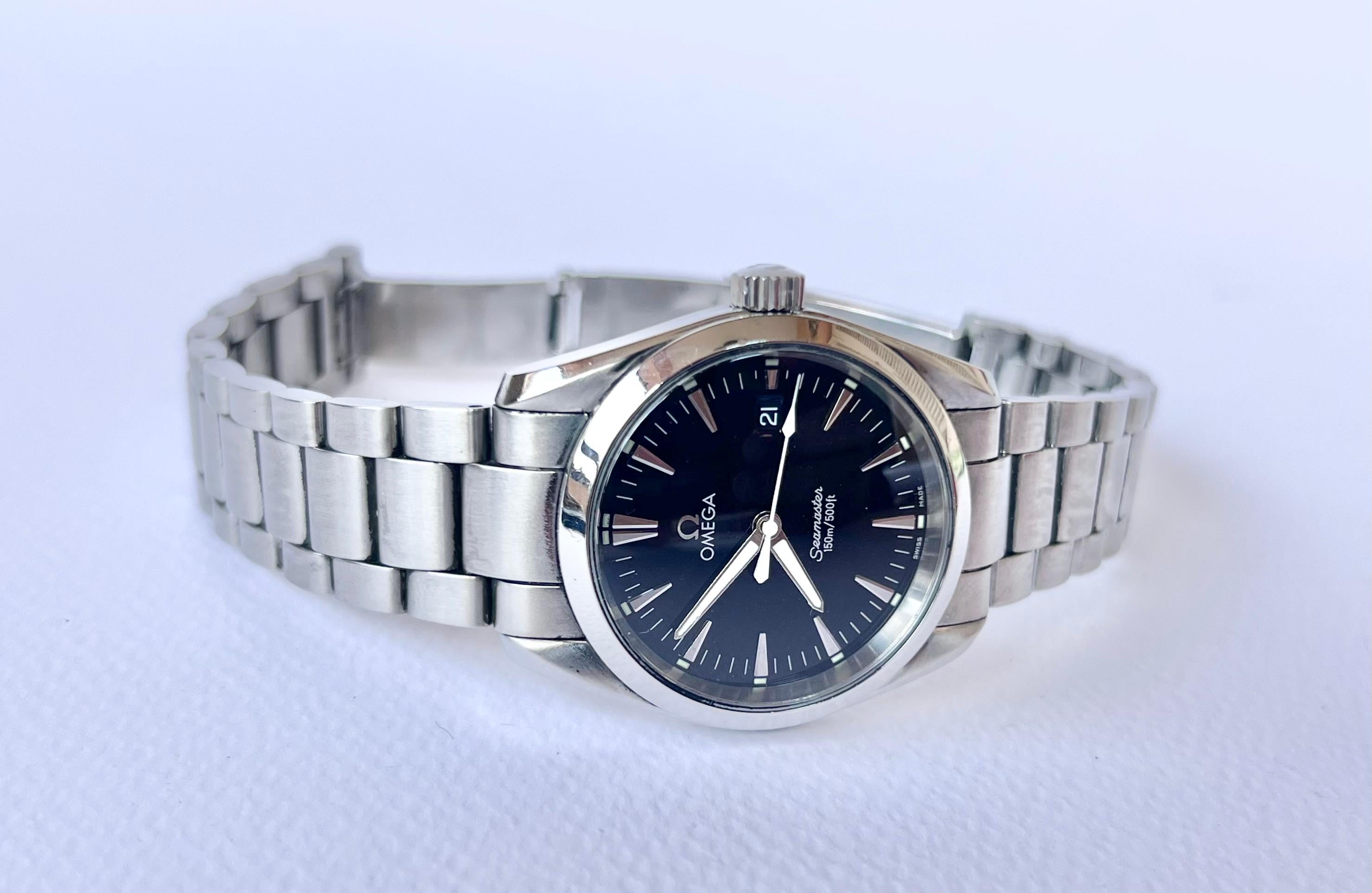 Brand : Omega

Model: Seamaster Aqua Terra

Reference: 1961113

Country Of Manufacture: Switzerland

Movement: Quartz 1538 Omega

Case Material: Stainless Steel

Measurements :37mm diameter (excluding crown )

Band Type : Omega SS with Marked