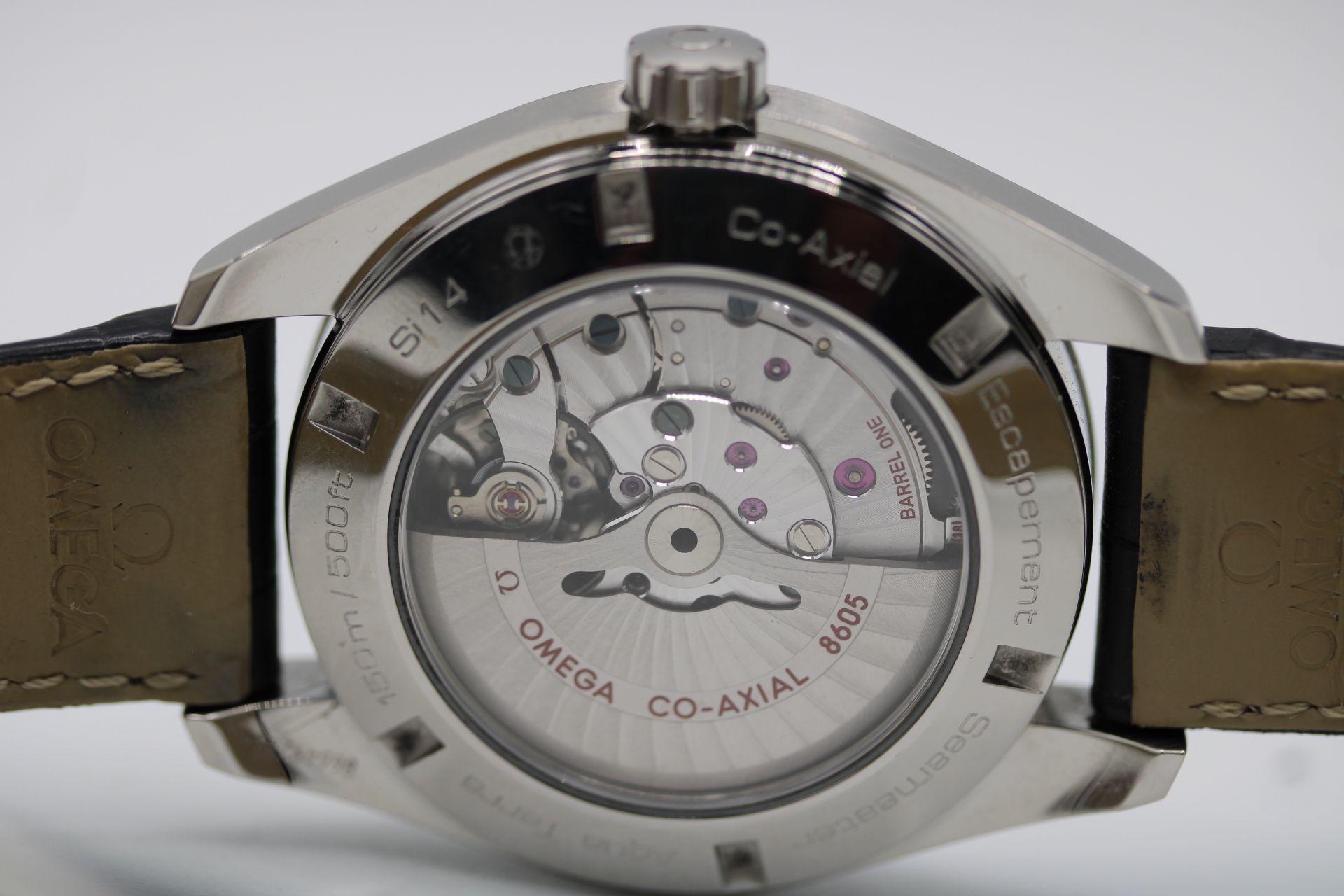 Omega Seamaster Aqua Terra 231.13,43.22.03,001 GMT Excellent état à London, GB