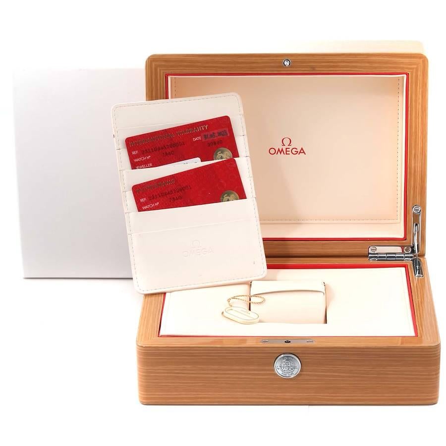 Omega Seamaster Aqua Terra GMT Chronograph Orologio 231.10.44.52.06.001 Non indossato 5