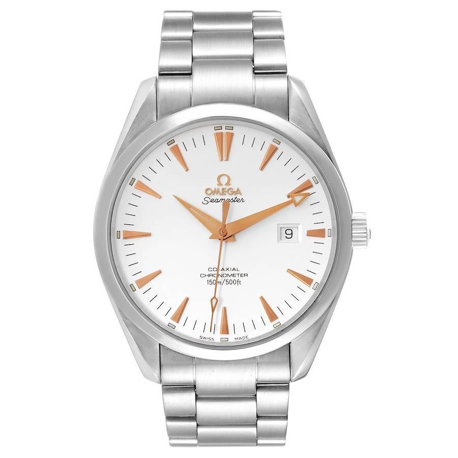 Omega Seamaster Aqua Terra Silber Zifferblatt Stahl Herrenuhr 2502.34.00 Karte. Automatisches Uhrwerk mit Selbstaufzug. Rundes Edelstahlgehäuse mit einem Durchmesser von 42.2 mm. Transparenter Gehäuseboden. Lünette aus rostfreiem Stahl. Kratzfestes