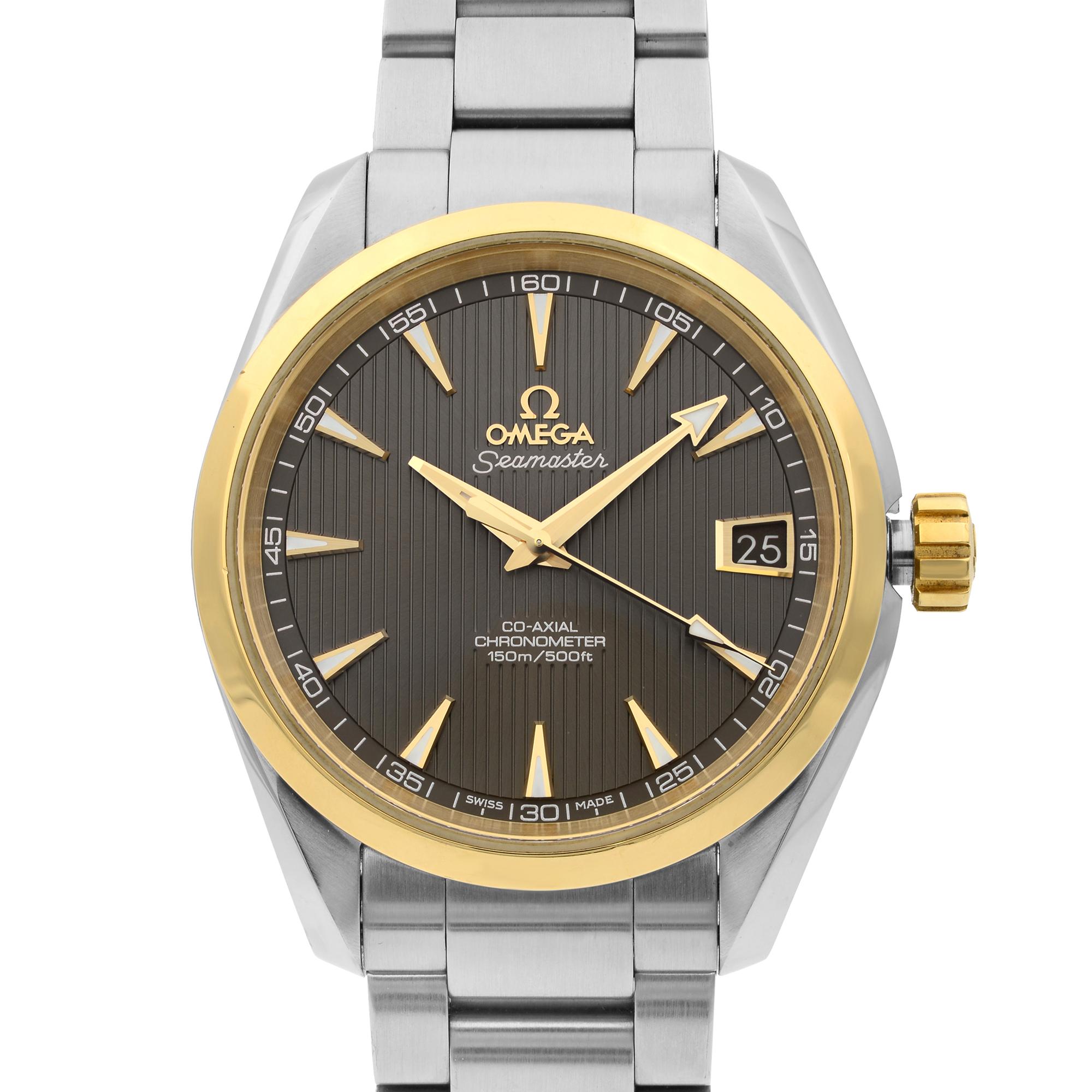 This display model Omega Seamaster 231.20.39.21.06.004 is a beautiful men's timepiece that is powered by mechanical (automatic) movement which is cased in a stainless steel case. It has a round shape face, date indicator dial and has hand sticks