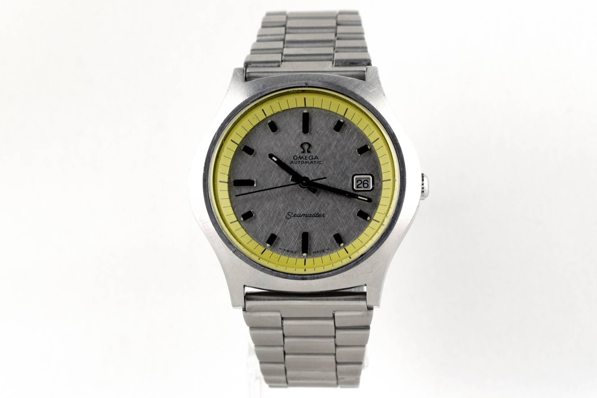 Really Rare Seamaster Automatic Date with big yellow bezel underneath the real glass crystal. Screwedd stainless steel case with unmworn 22 MM Omega Stainless streel band. 
Very georgeous ! Best Condition, Rare Watch !
Ref. 166 066 with Omega Cal