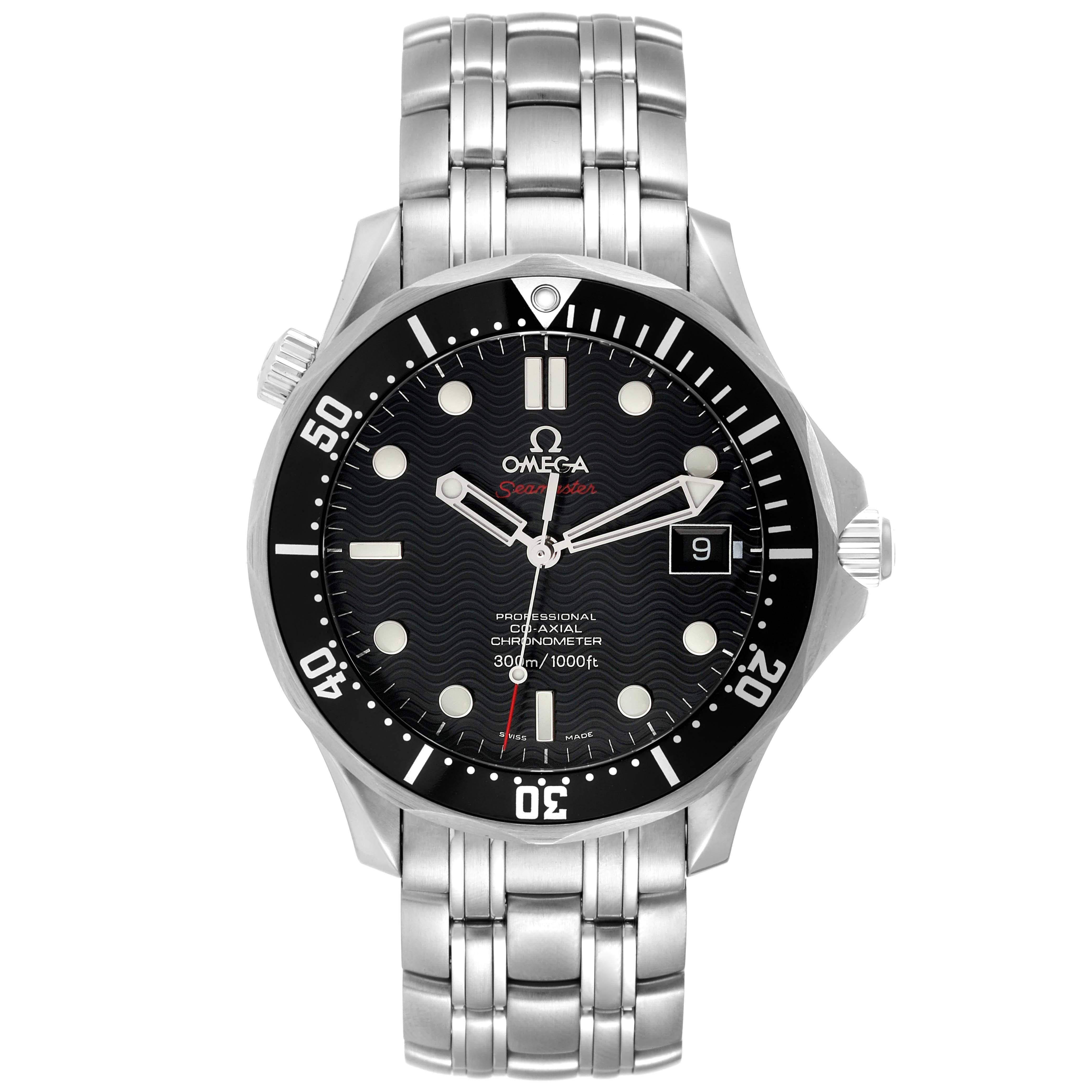 Omega Seamaster Black Dial Steel Mens Watch 212.30.41.20.01.002. Automatic self-winding movement. Stainless steel case 41.0 mm in diameter. Helium escape valve at 10 o'clock. Omega logo on the crown. Black unidirectional rotating bezel. Scratch