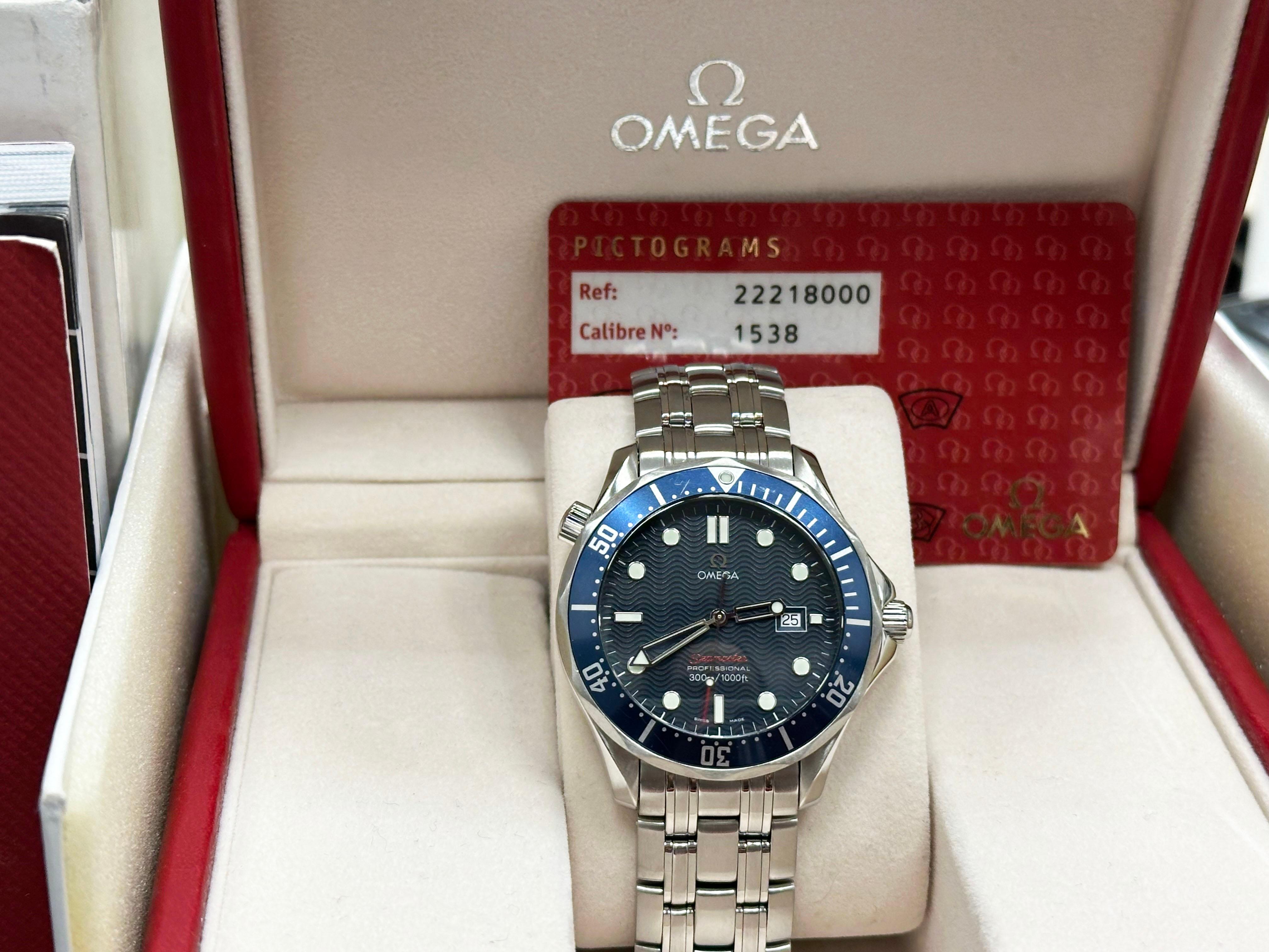 Omega Seamaster Blue 2221.80.00 41mm Dial Stainless Steel Box Paper In Excellent Condition In San Diego, CA