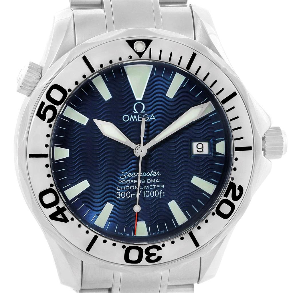 Omega Seamaster Blue Dial Automatic Steel Mens Watch 2255.80.00. Officially certified chronometer automatic self-winding movement. Caliber 1120. Stainless steel case 41.5 mm in diameter. Omega logo on a crown. Stainless steel unidirectional rotating